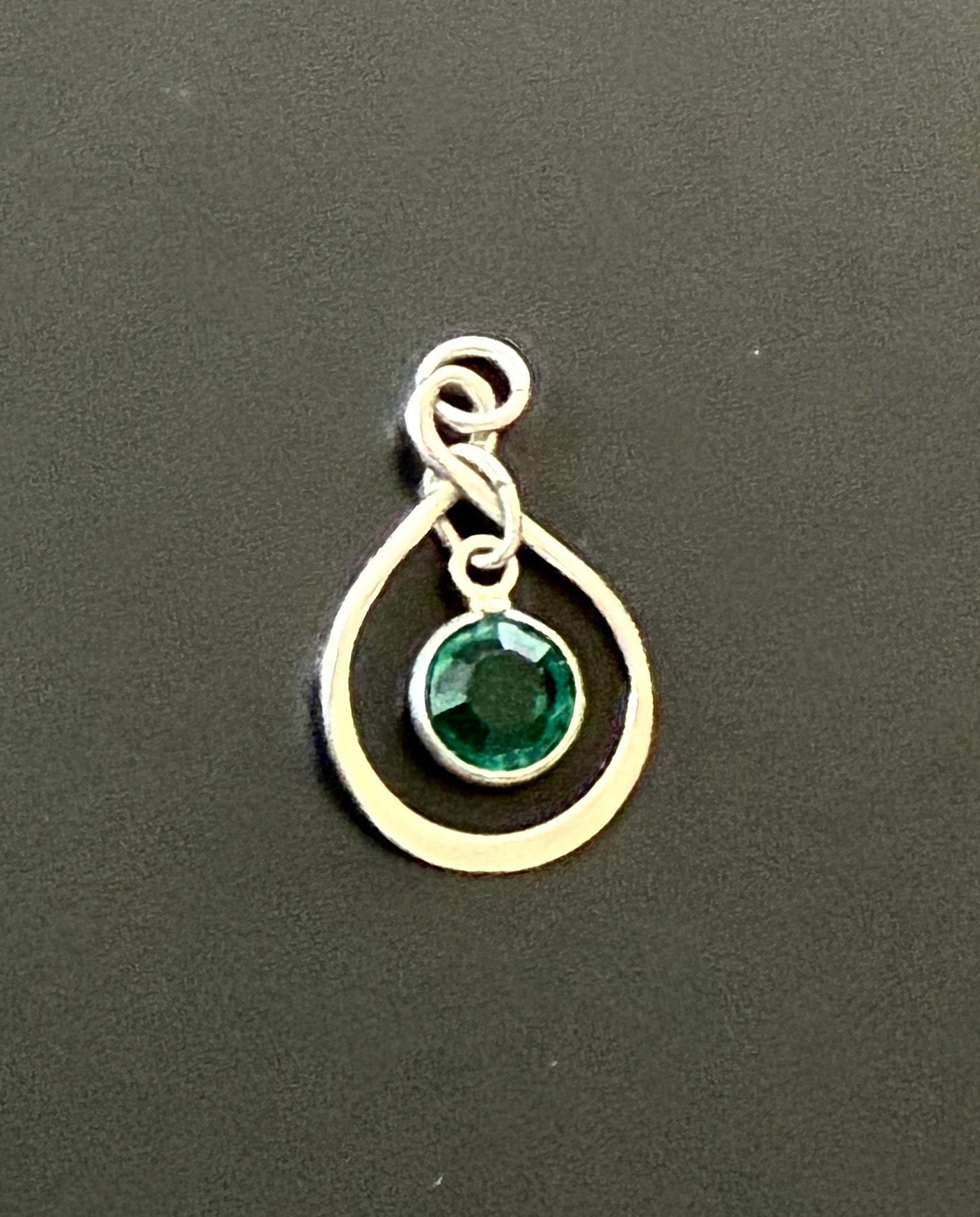 Vintage Sterling Silver Green Rhinestone Dangle Charm/Pendant