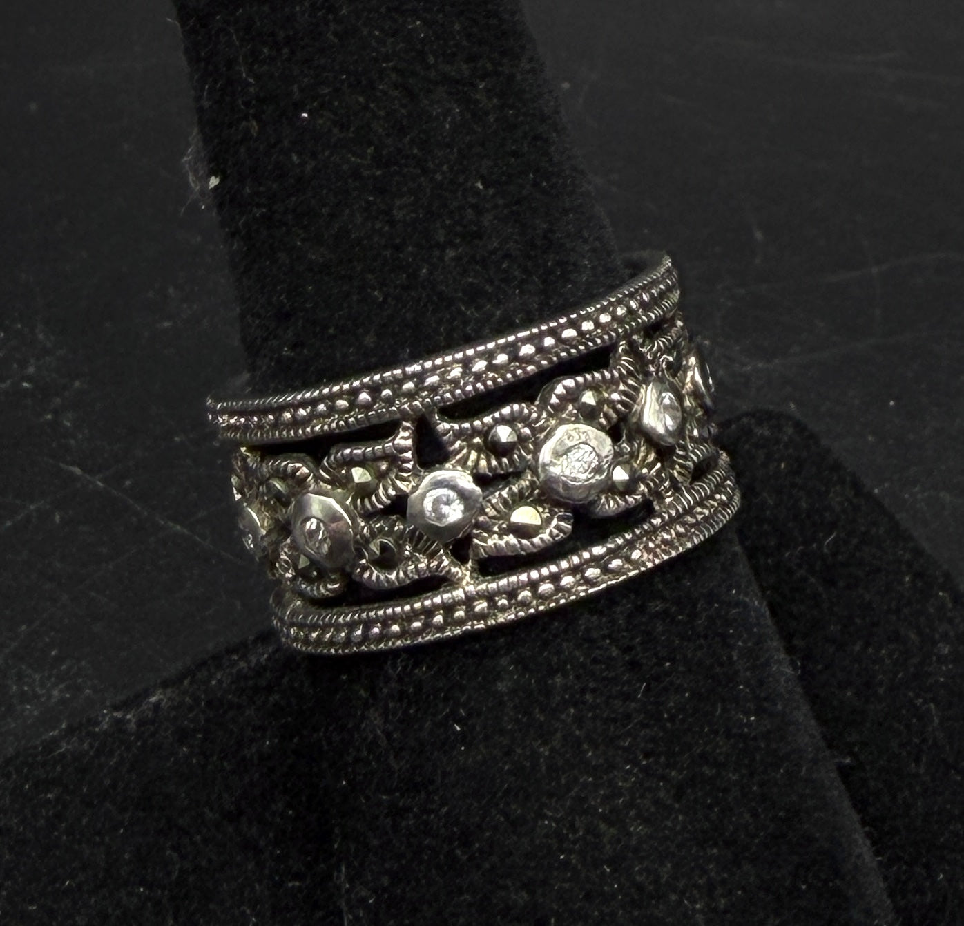 Vintage Sterling Silver with Marcasite and Crystal Glass Wide Band Ring - Size 8