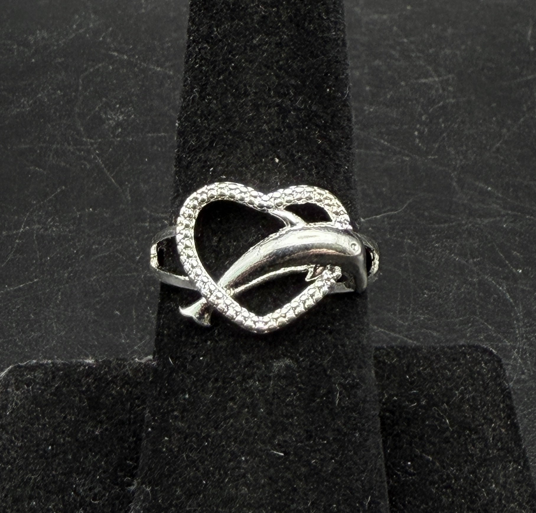 Vintage Sterling Silver Dolphin Heart Ring - Size 6.75