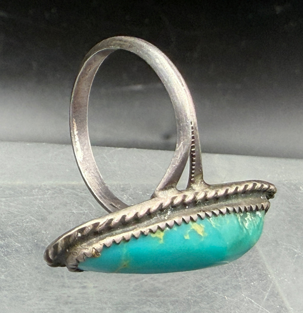 Vintage Handmade Green Turquoise Sterling Silver Ring - Size 8.5