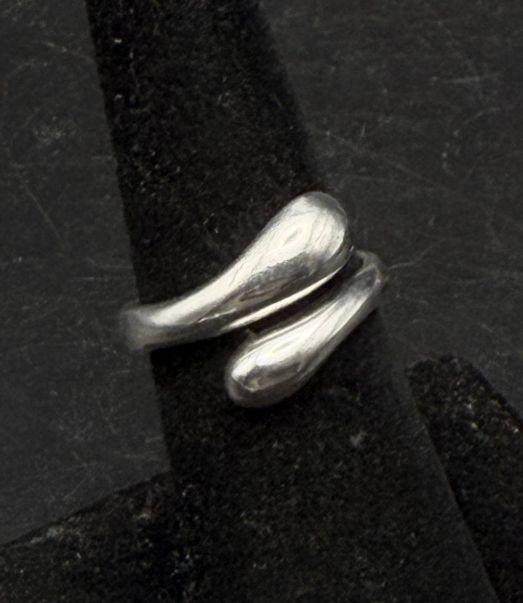 Vintage Sterling Silver Bypass Band Ring - Size 6.5+