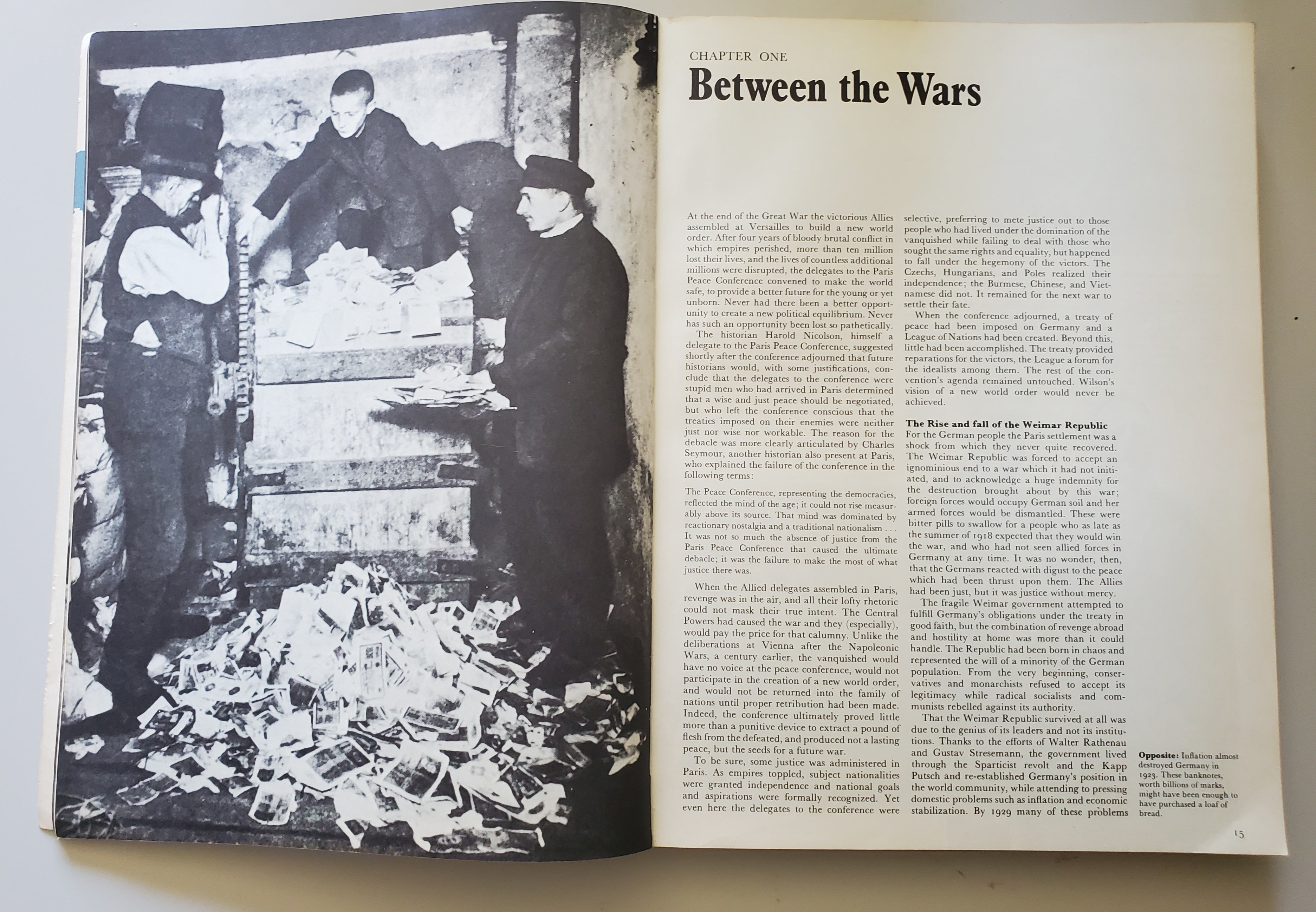 World War II by Ronald Heiferman