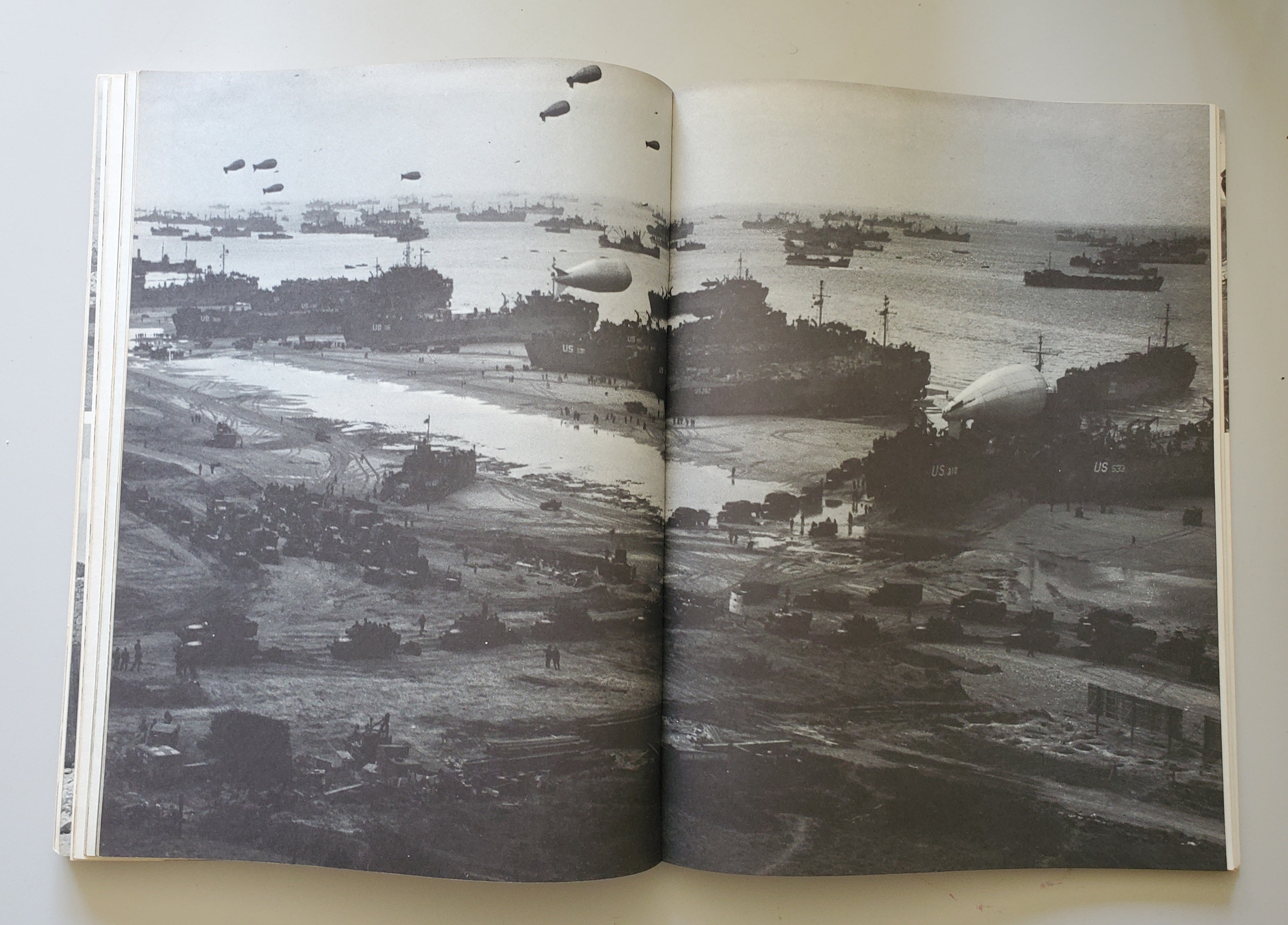 World War II by Ronald Heiferman