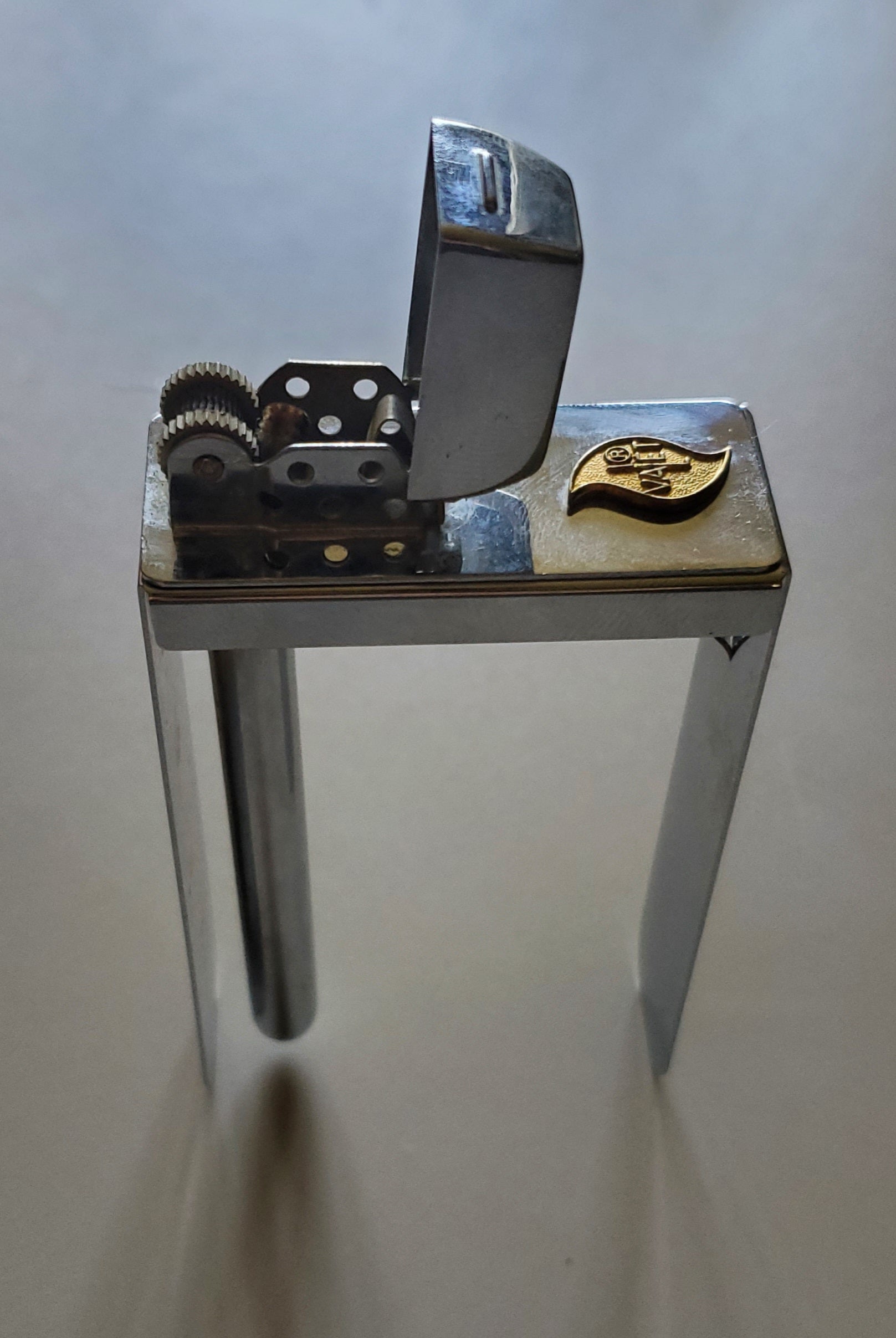 Sharp - Vintage "Valet" Cigarette Pack Lighter