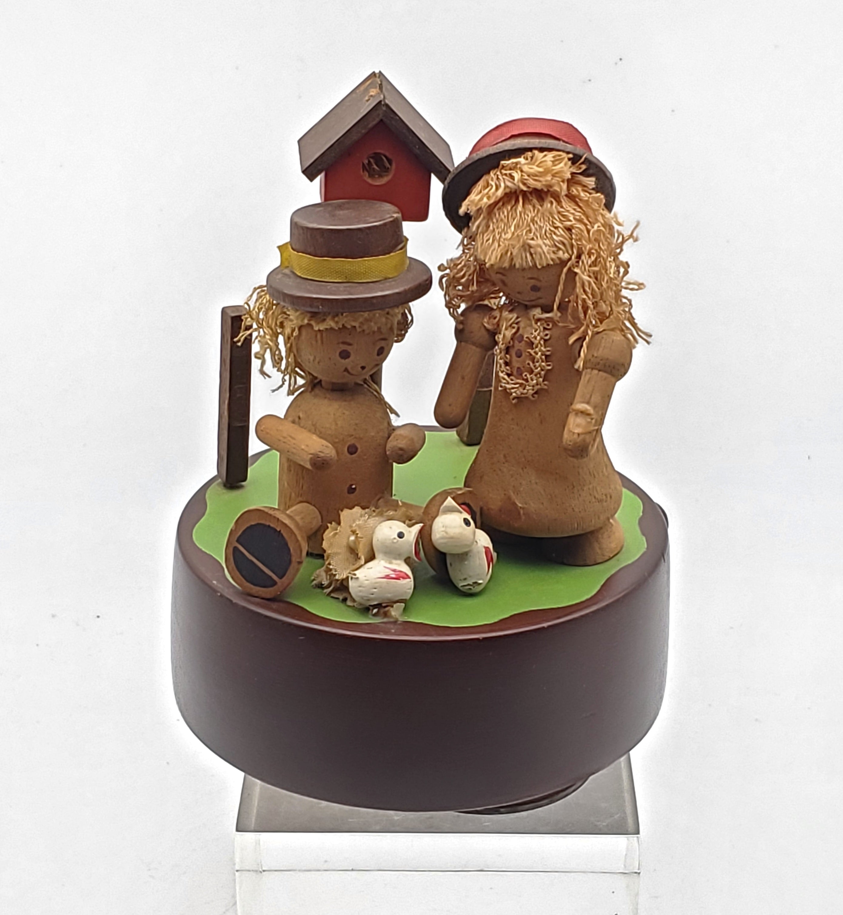 Hummelwerk - Dan's Kids Vintage Wooden Rotating Wind-Up Music Box