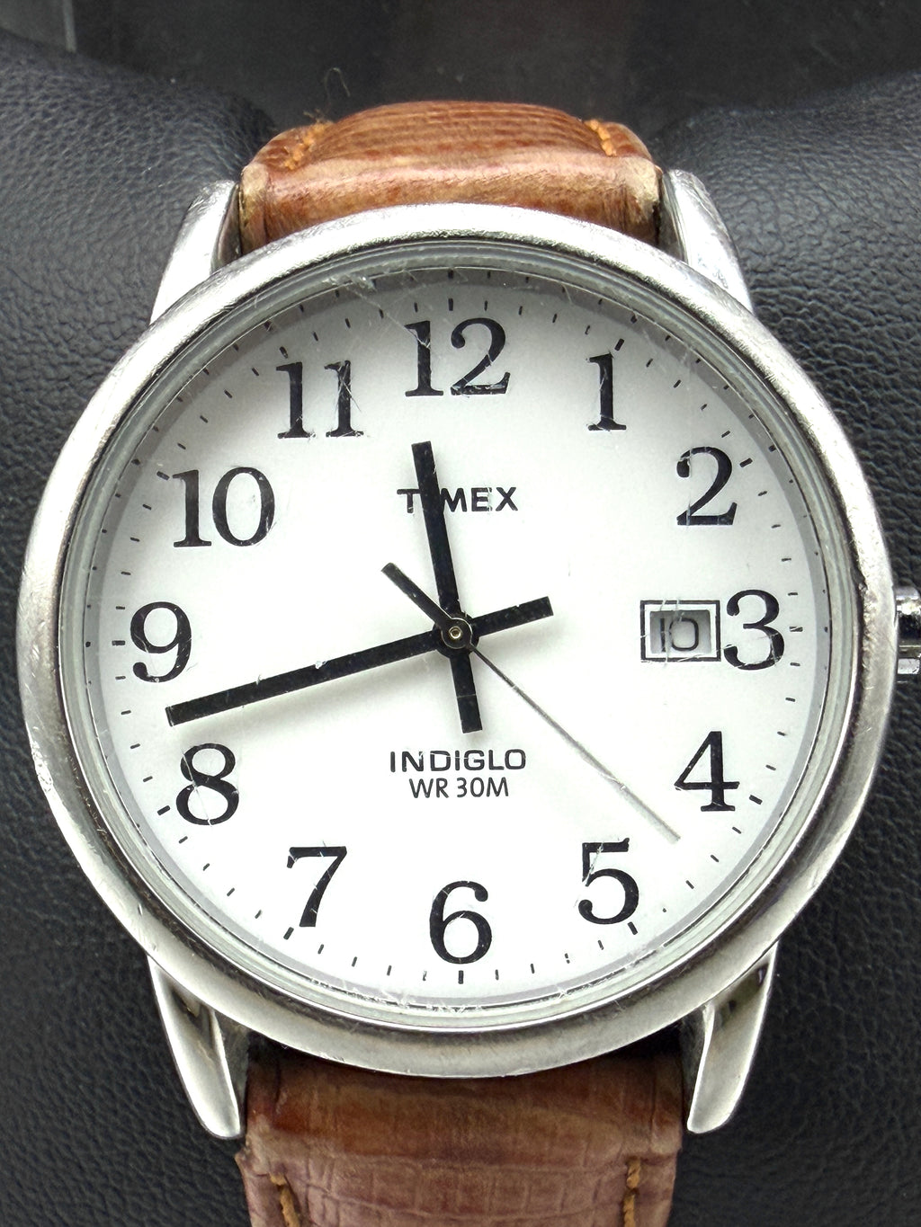Timex - Vintage Functioning Leather Band Indiglo Wristwatch