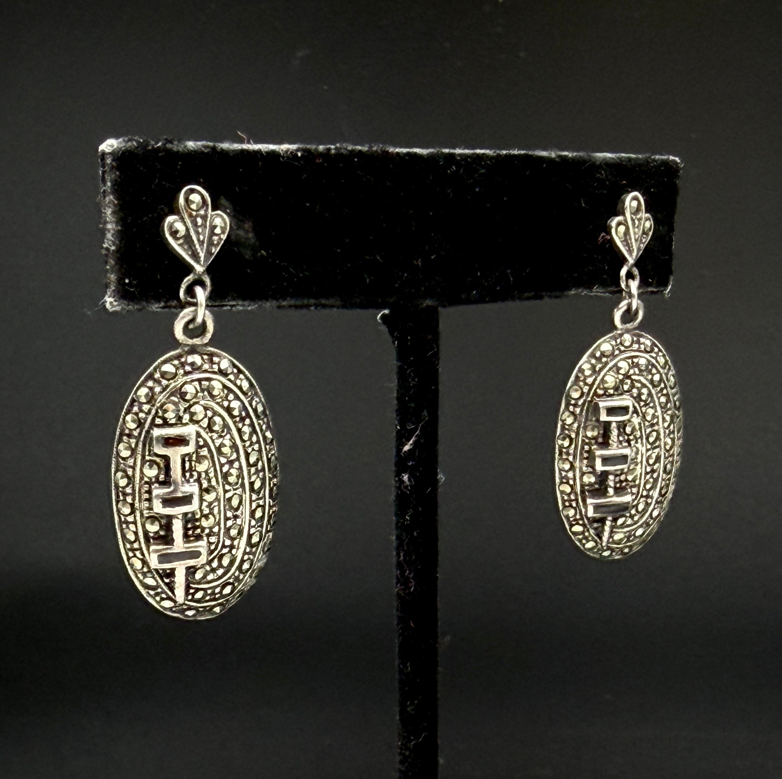 Vintage Sterling Silver Marcasite and Black Onyx Dangle Earrings