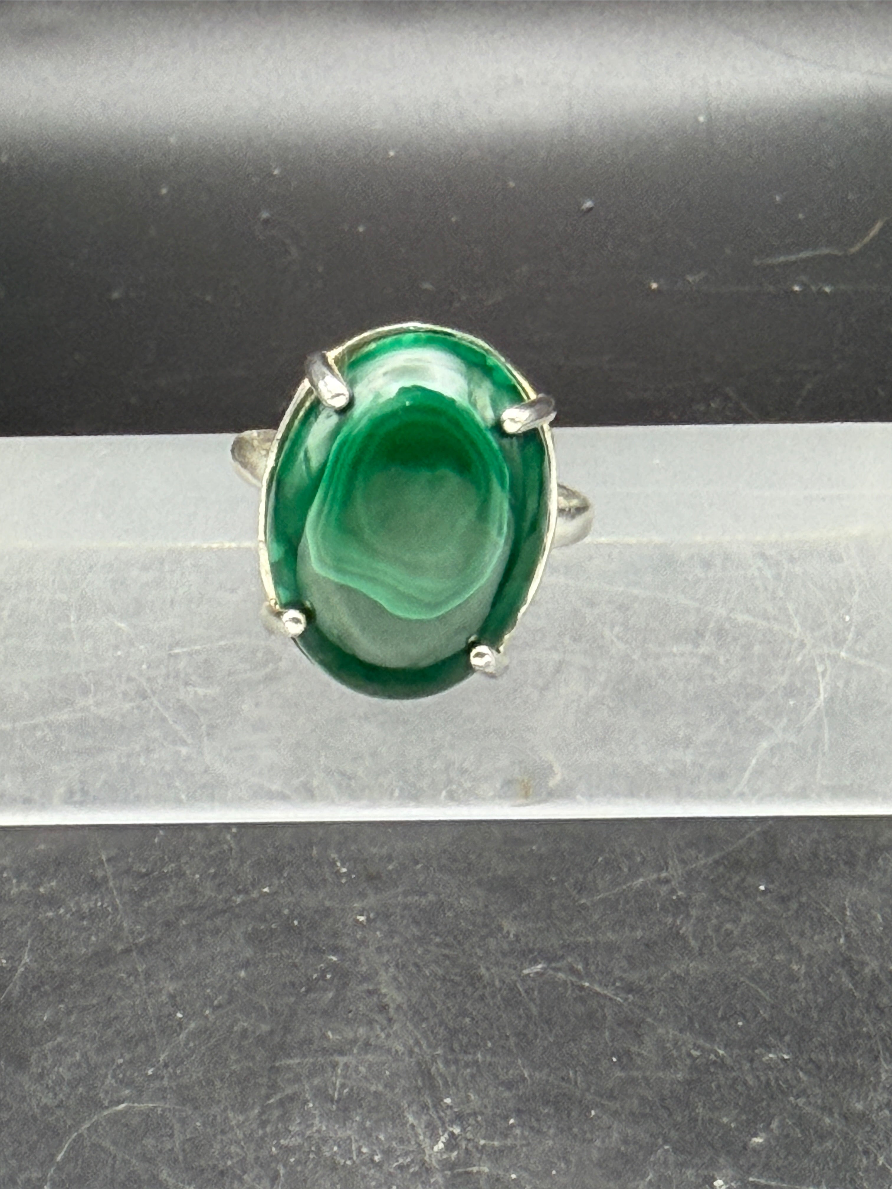 Vintage Malachite Sterling Silver Ring - Size 8