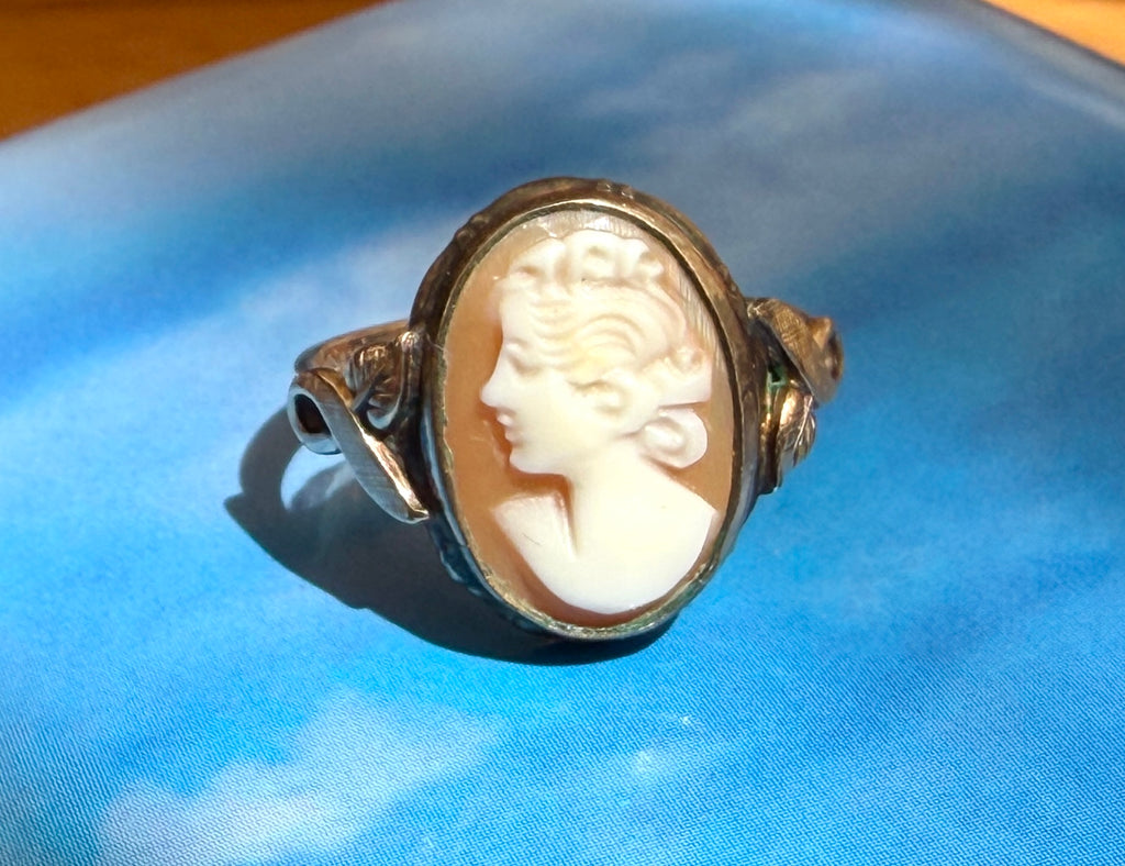 Clark & Coombs - Vintage 10k Gold Filled Cameo Ring - Size 5.25