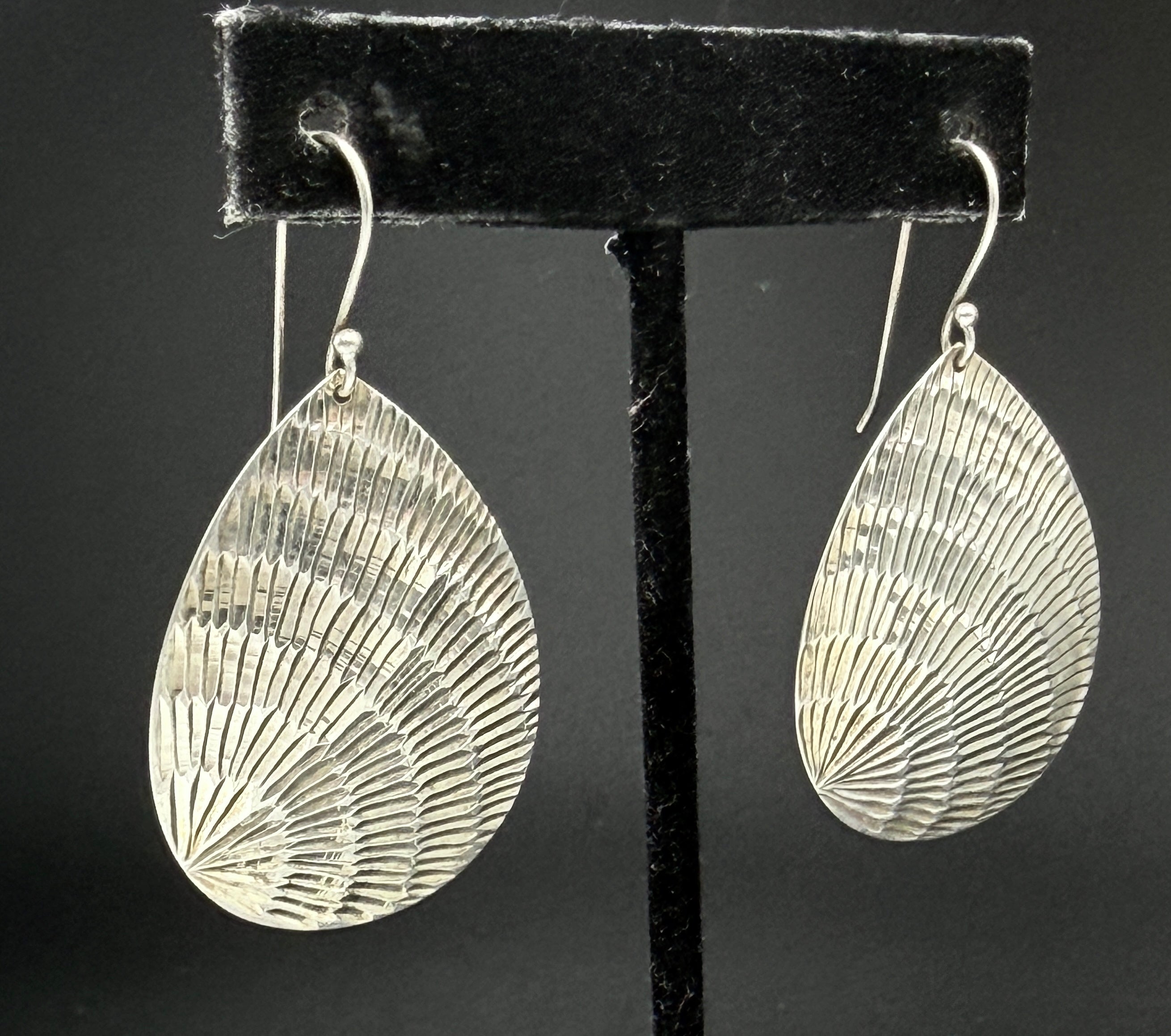 Vintage Sterling Silver Shell Texture Dangle Earrings