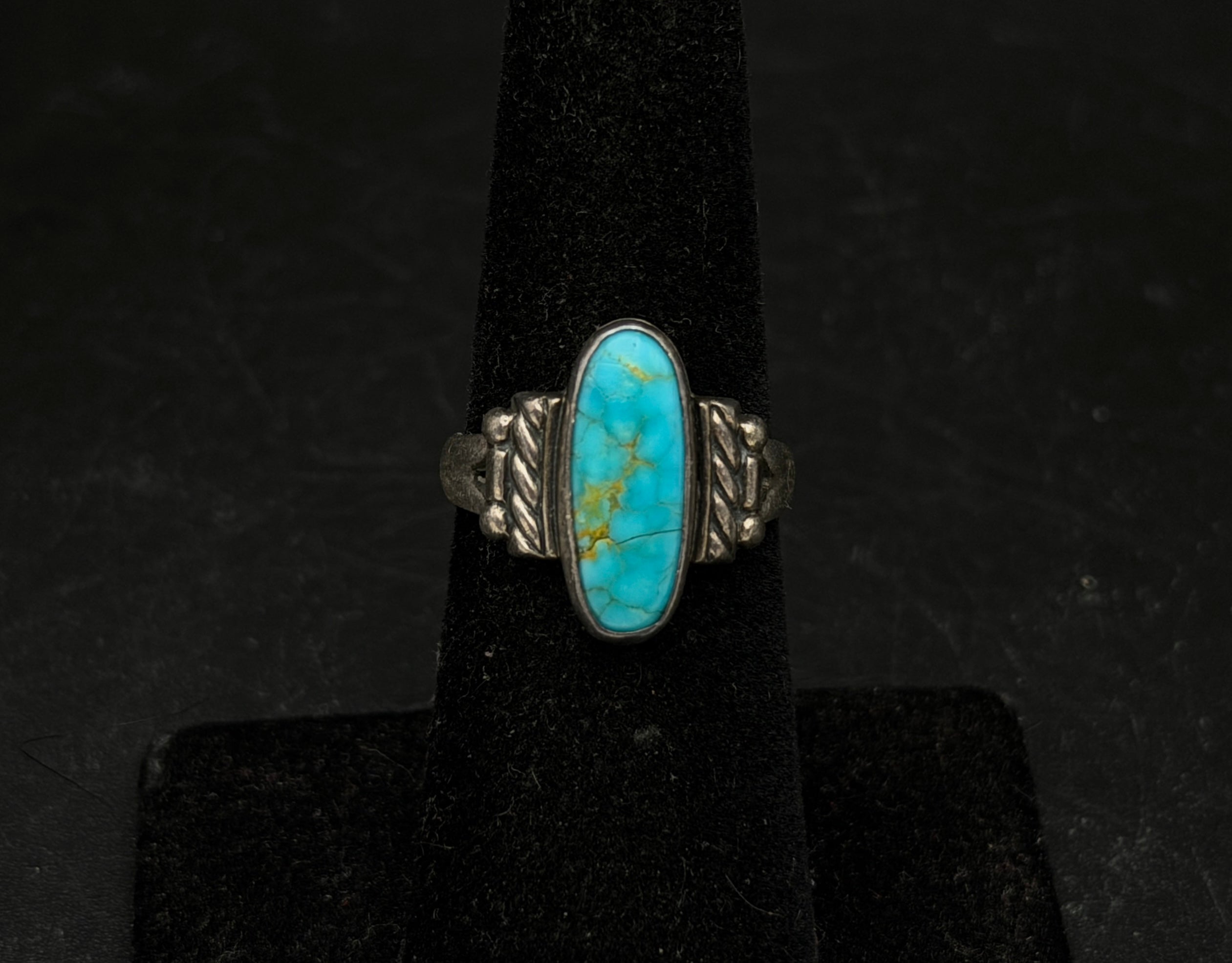 Bell Trading Post - Vintage Sterling Silver with Turquoise Ring - Size 5.75