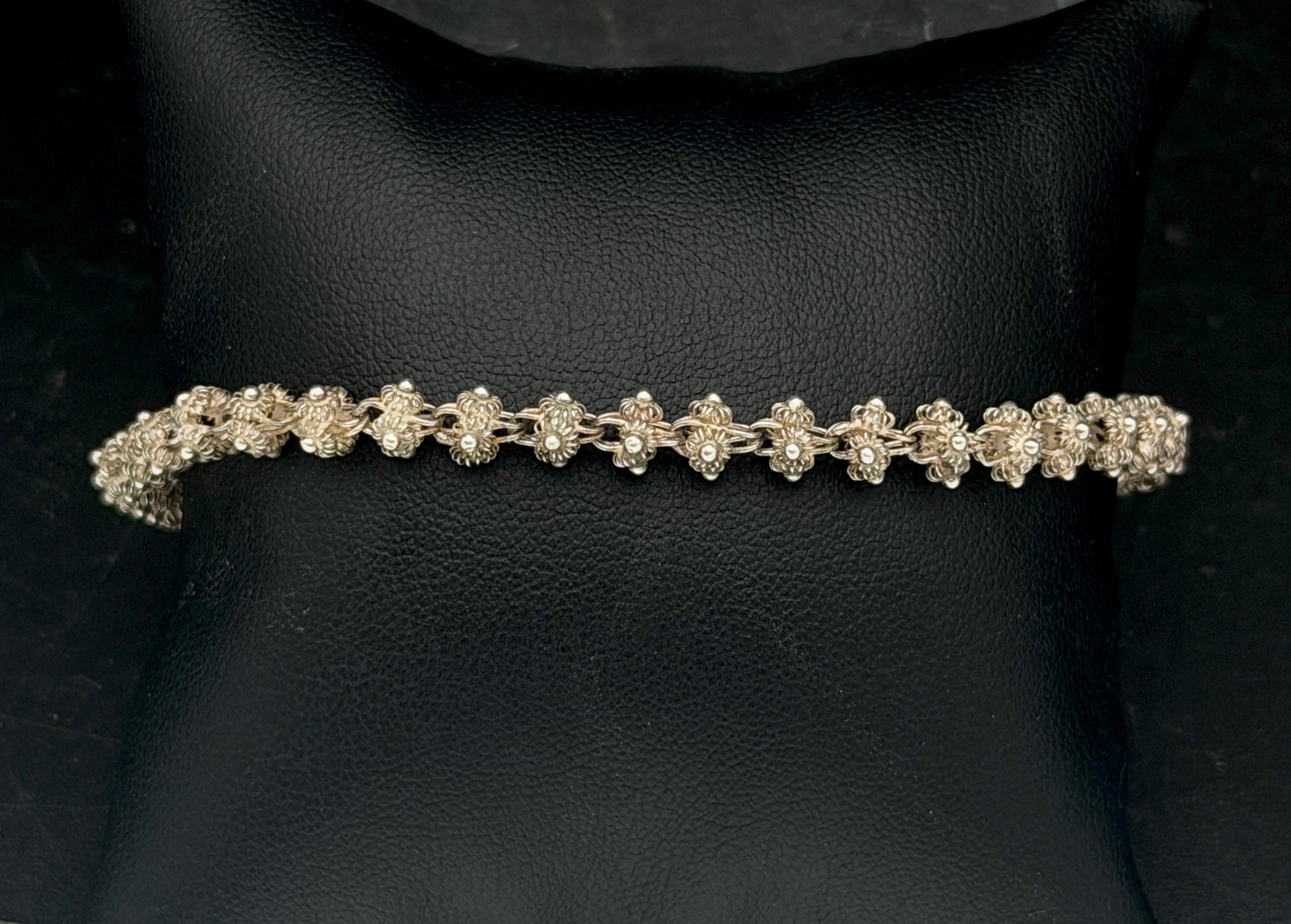 Vintage Handcrafted Sterling Silver Filigree Link Bracelet - 8"
