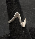 Vintage Sterling Silver Zigzag Band - Size 6
