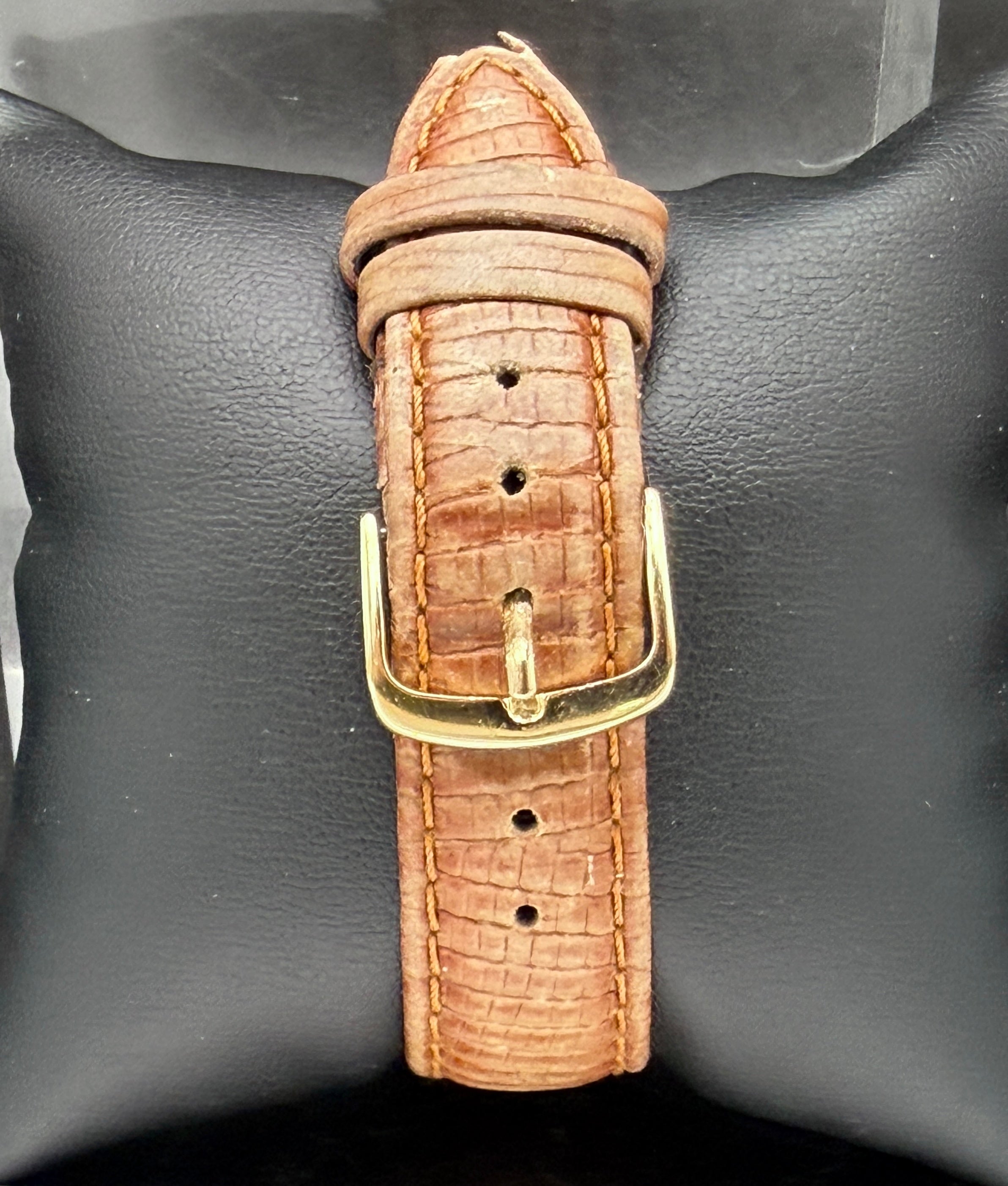 Timex - Vintage Functioning Leather Band Indiglo Wristwatch