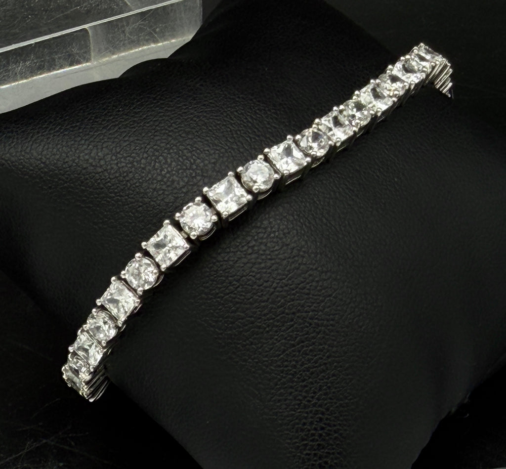 Vintage Princess and Round Cut CZ Sterling Silver Tennis Bracelet - 8"