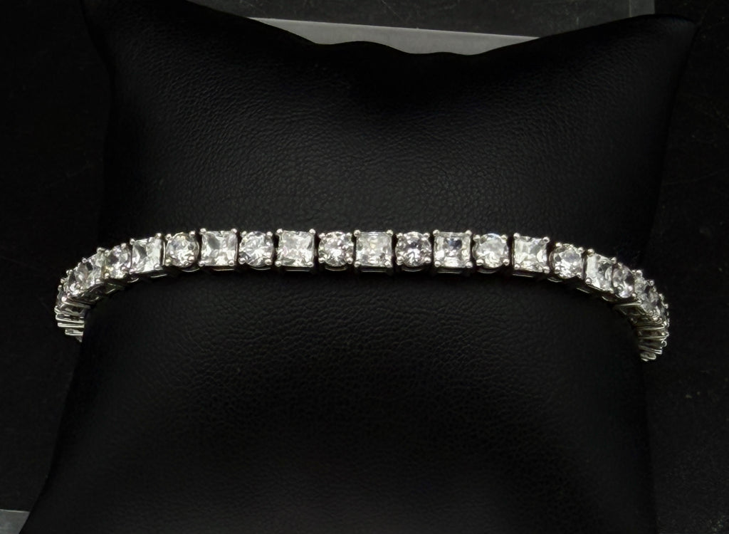 Vintage Princess and Round Cut CZ Sterling Silver Tennis Bracelet - 8"