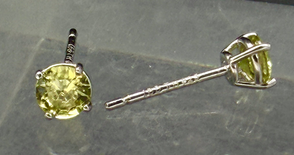 Vintage Round Cut Sphene Sterling Silver Stud Earrings