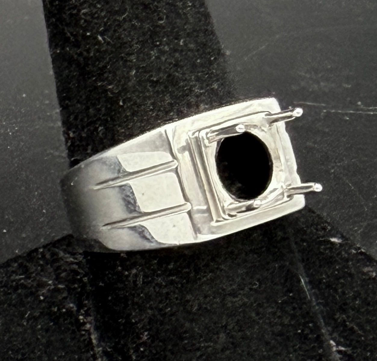 Vintage Unused Sterling Silver Unmounted Ring - Size 9