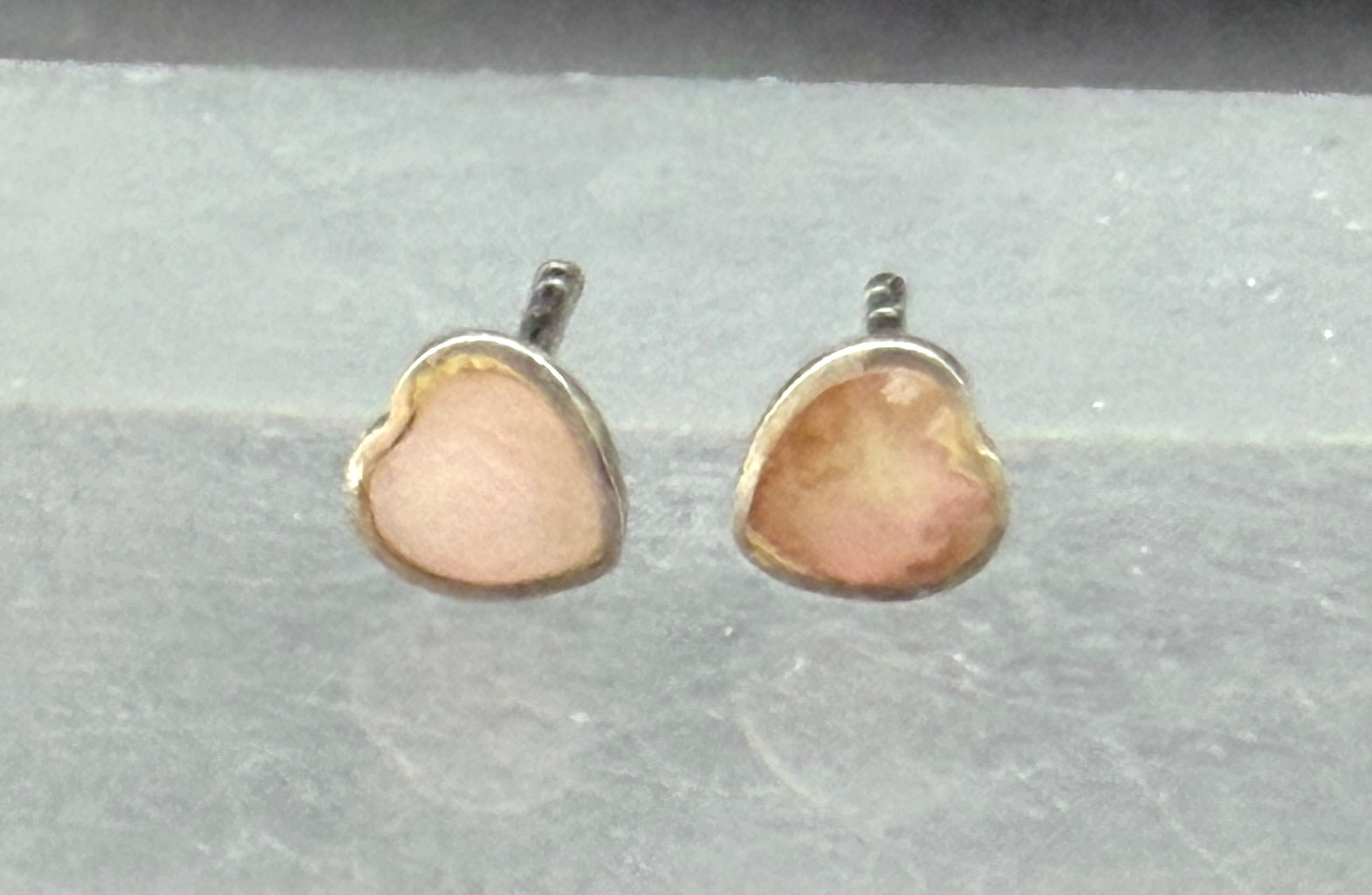 Vintage Pink Mother of Pearl Sterling Silver Heart Stud Earrings