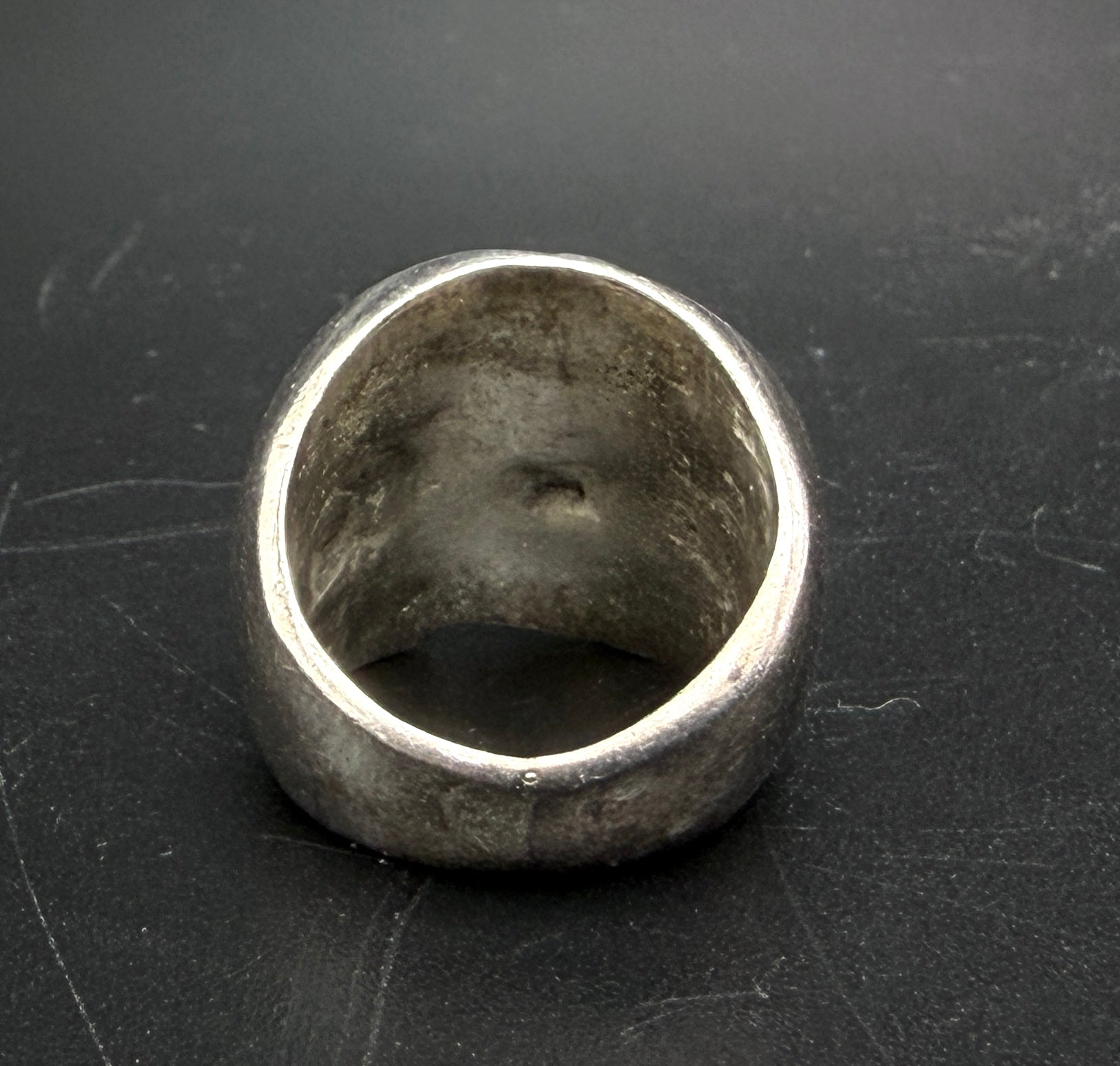 Vintage Mexican Artisan Heavy Sterling Silver Ring - Size 4.25