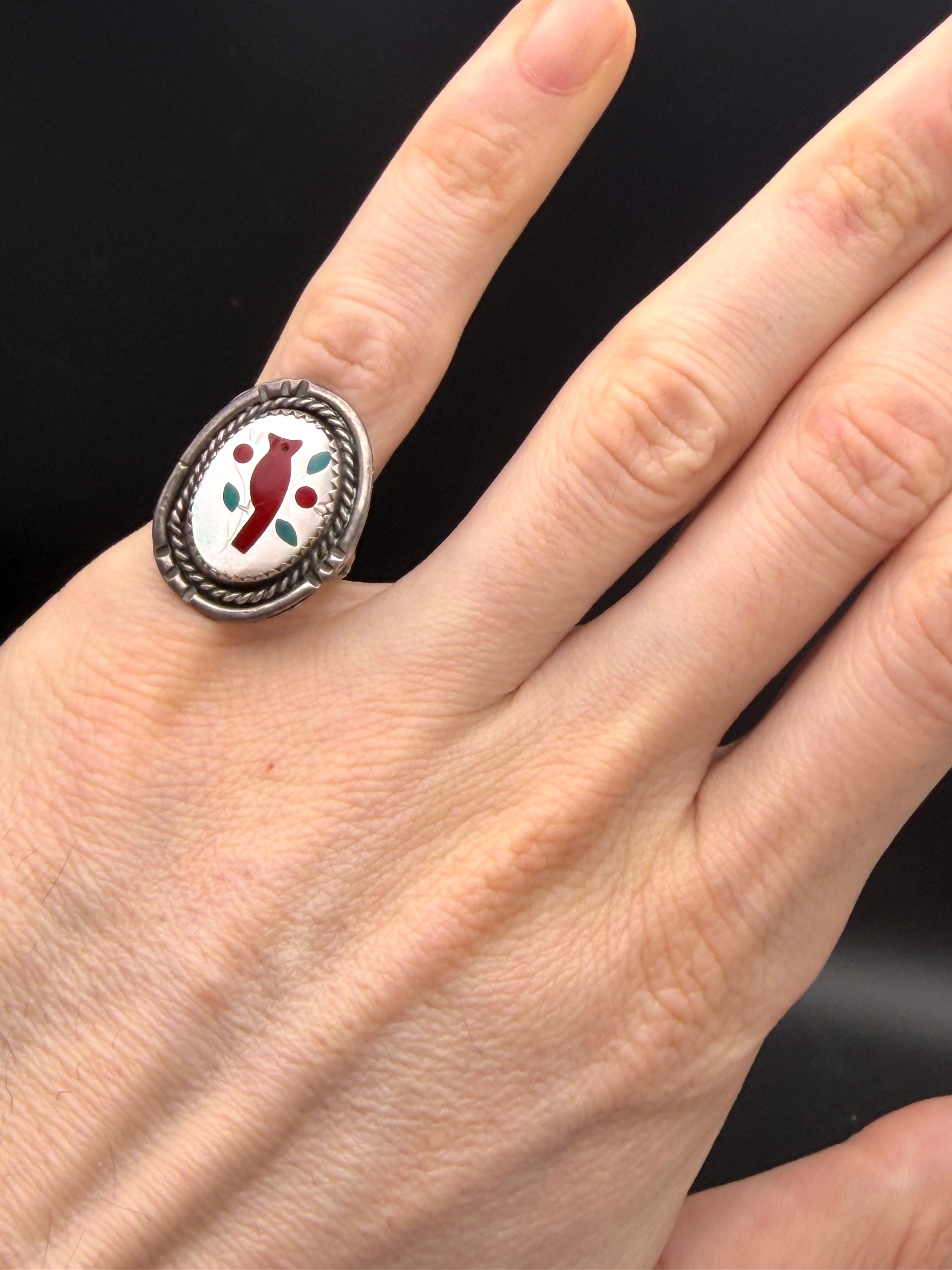Vintage Handmade Inlaid Mother of Pearl Cardinal Sterling Silver Ring - Size 7.5