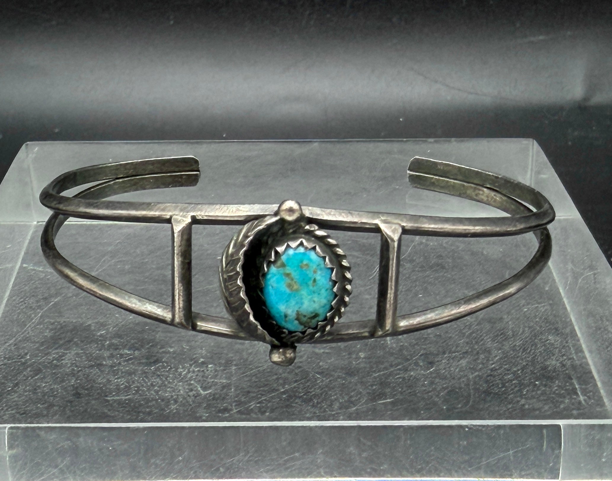 Vintage Handmade Turquoise Sterling Silver Cuff Bracelet