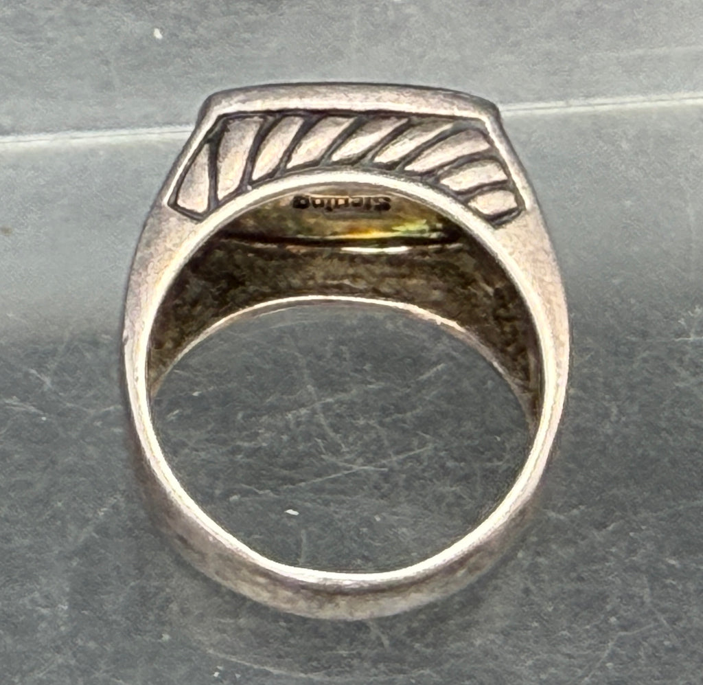 Vintage Handcrafted Sterling Silver Inlaid Pueblo "Storyteller" Ring - Size 10.75