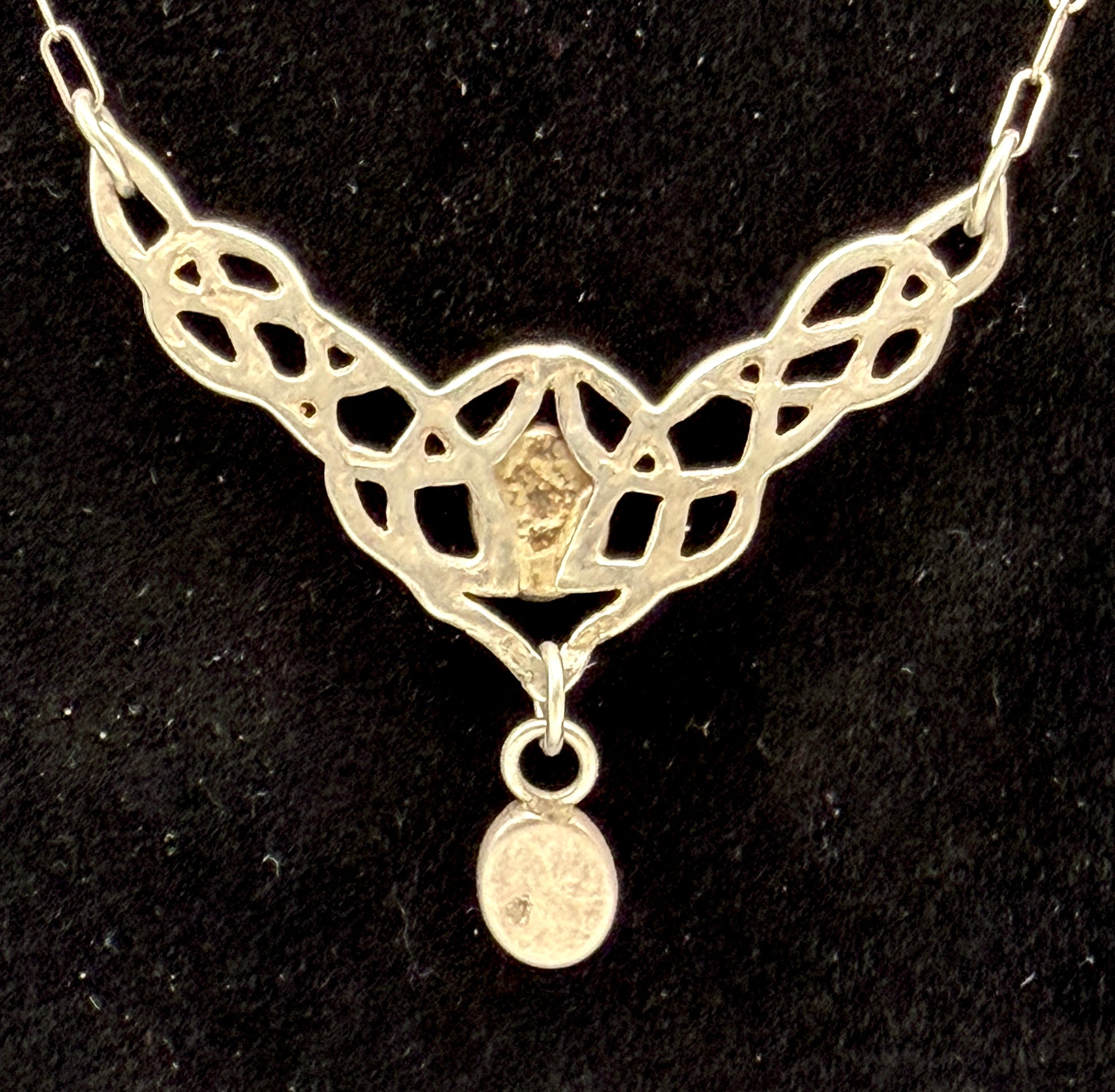 Vintage Garnet and Peridot Celtic Knot Pendant Sterling Silver Chain Necklace - 15.5"