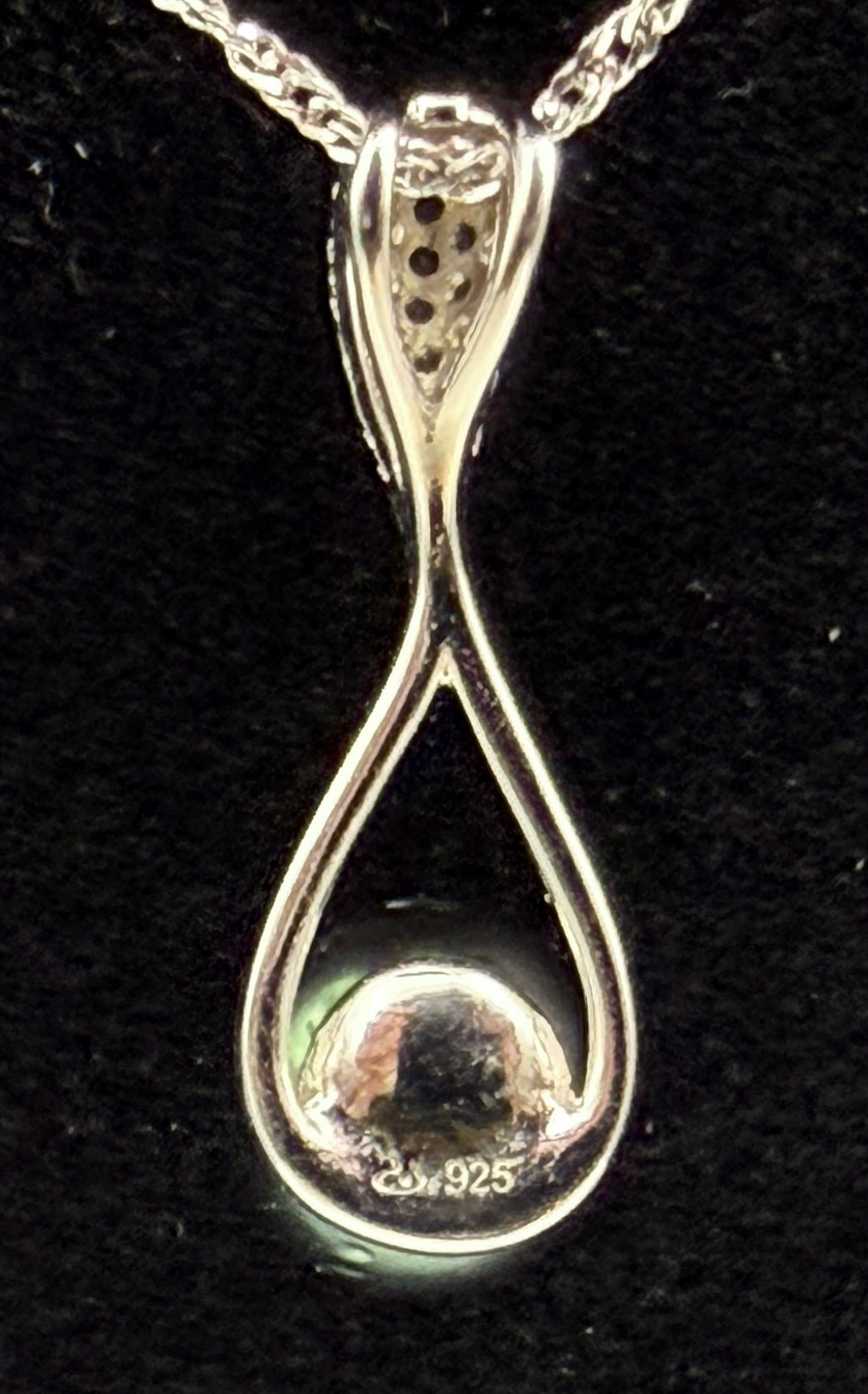 Vintage Tahitian Pearl and Zircon Pendant Sterling Silver Chain Necklace