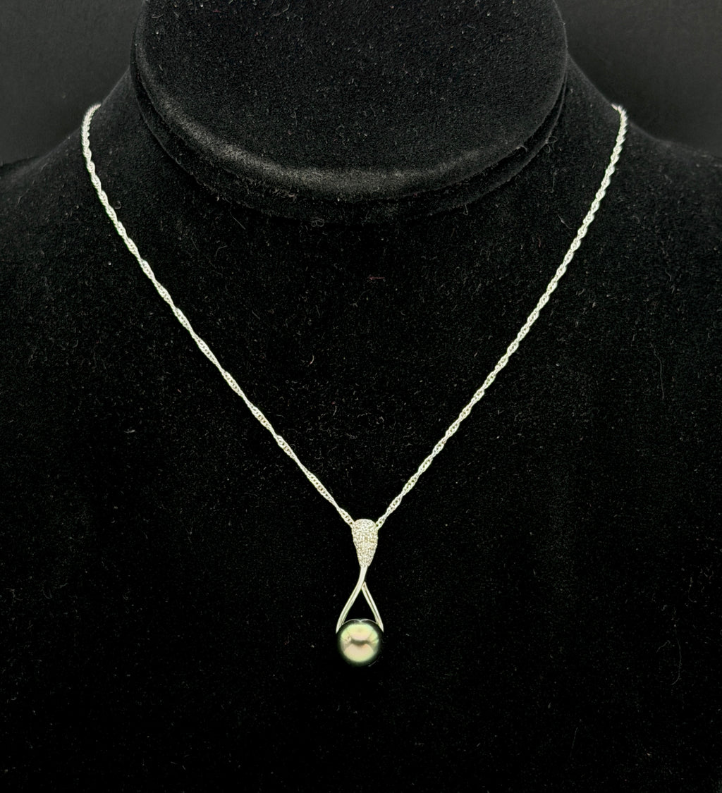Vintage Tahitian Pearl and Zircon Pendant Sterling Silver Chain Necklace