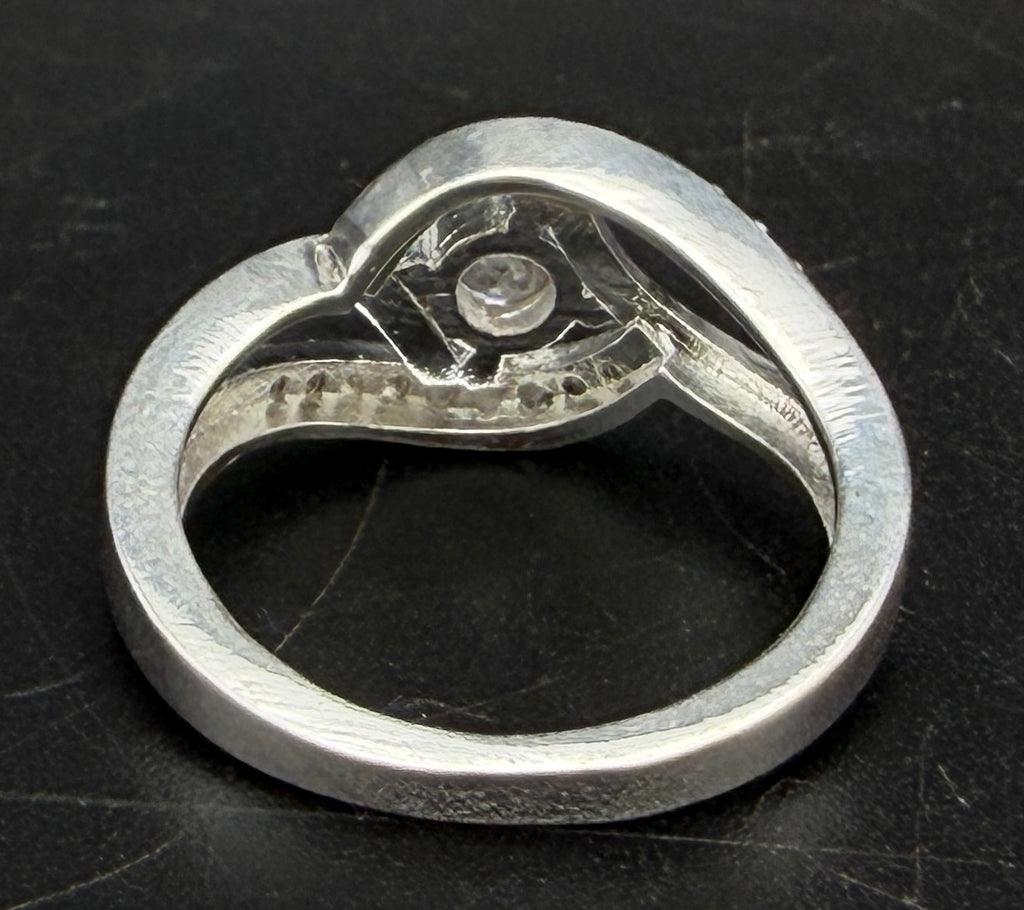 Vintage Sterling Silver Crystals Ring - Size 6.5
