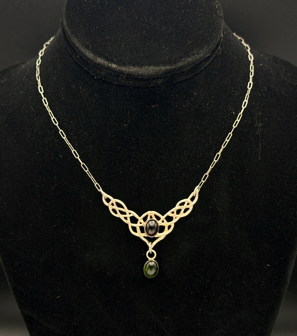 Vintage Garnet and Peridot Celtic Knot Pendant Sterling Silver Chain Necklace - 15.5"
