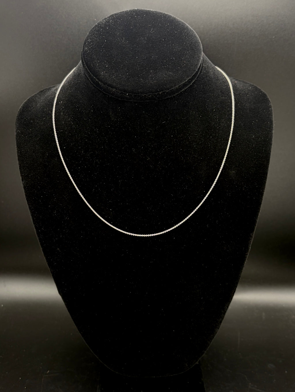Vintage 18k White Gold Chain Necklace - 18"