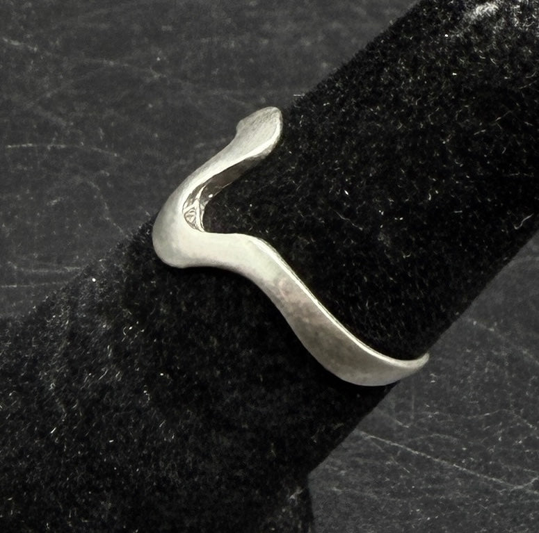 Vintage Sterling Silver Adjustable Size Ring - Size 3.75+