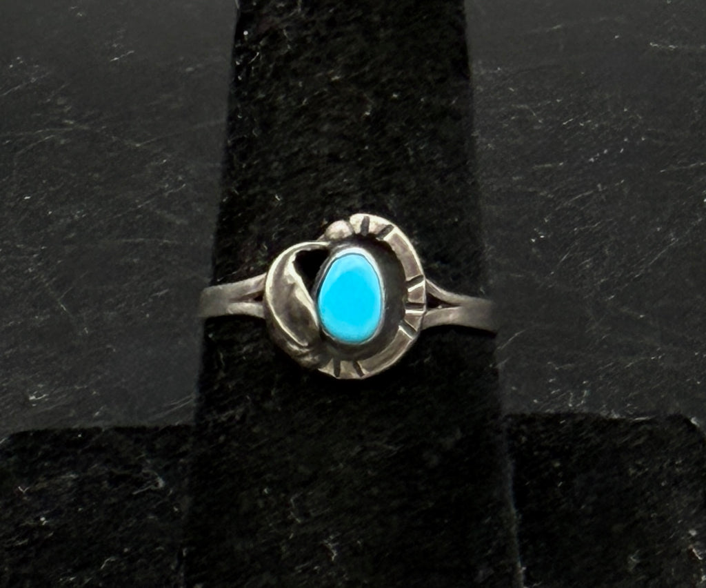 Vintage Handmade Turquoise Sterling Silver Ring - Size 8