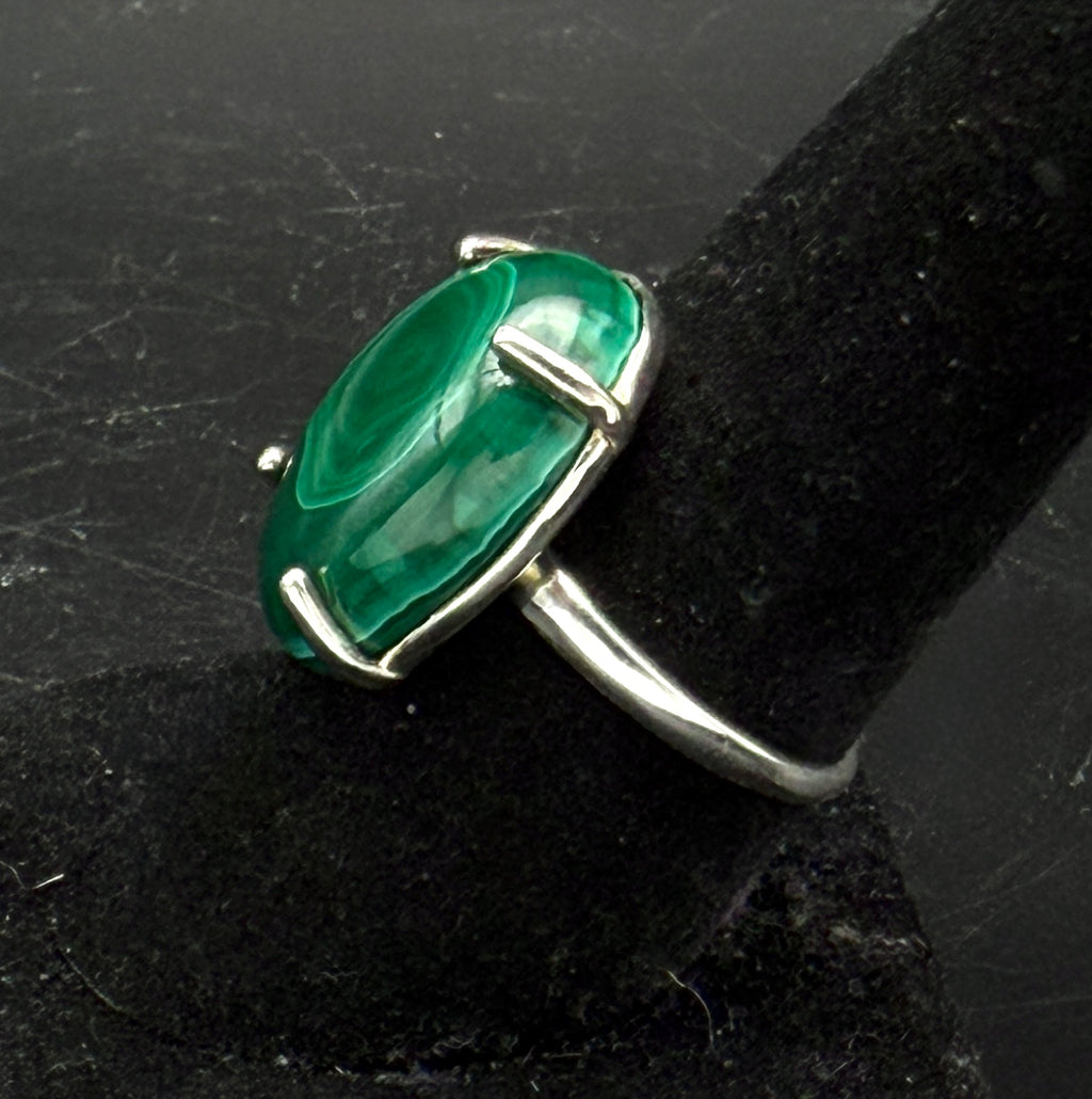 Vintage Malachite Sterling Silver Ring - Size 8