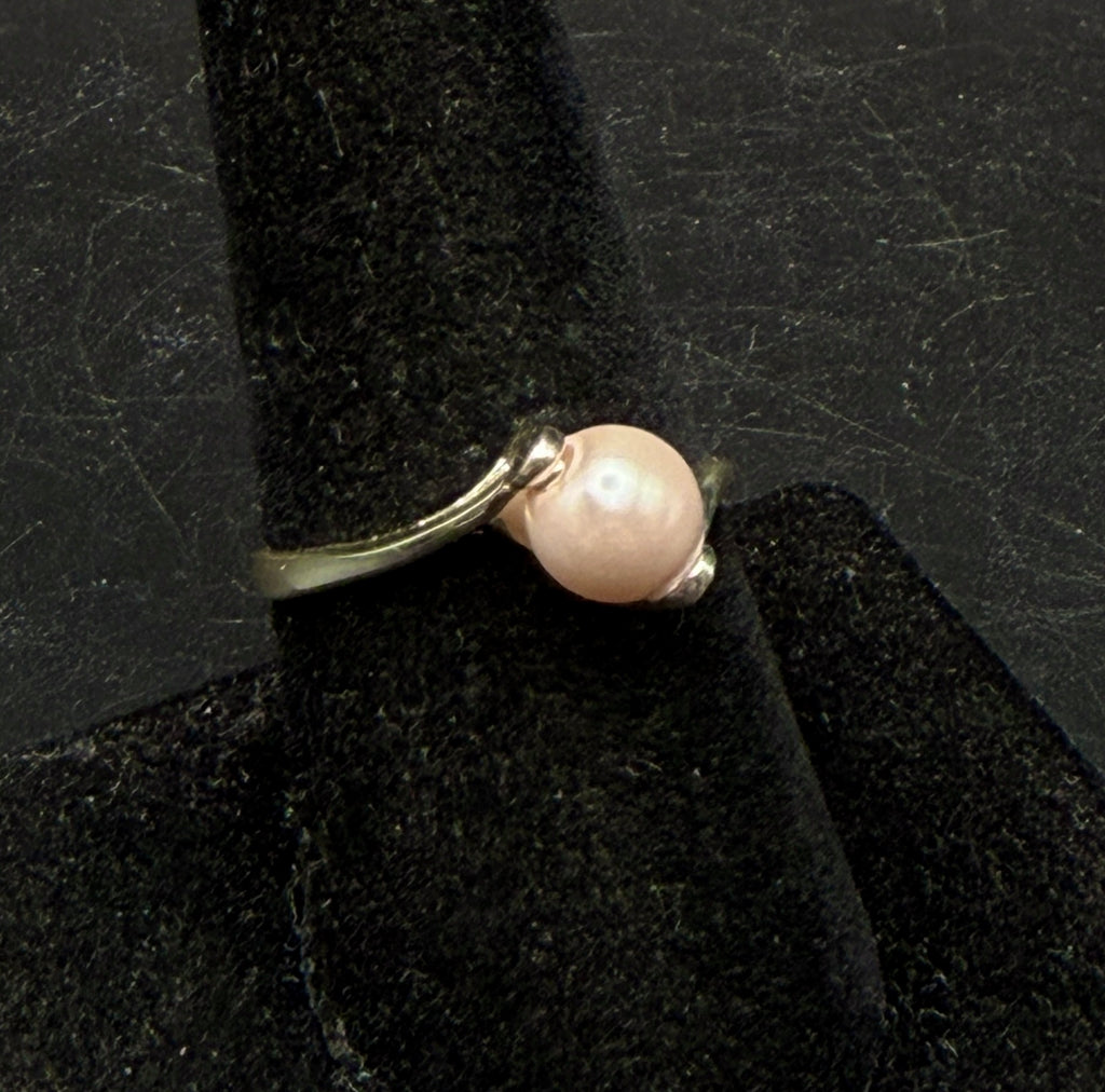Vintage Sterling Silver Pink Faux Pearl Ring - Size 8.25