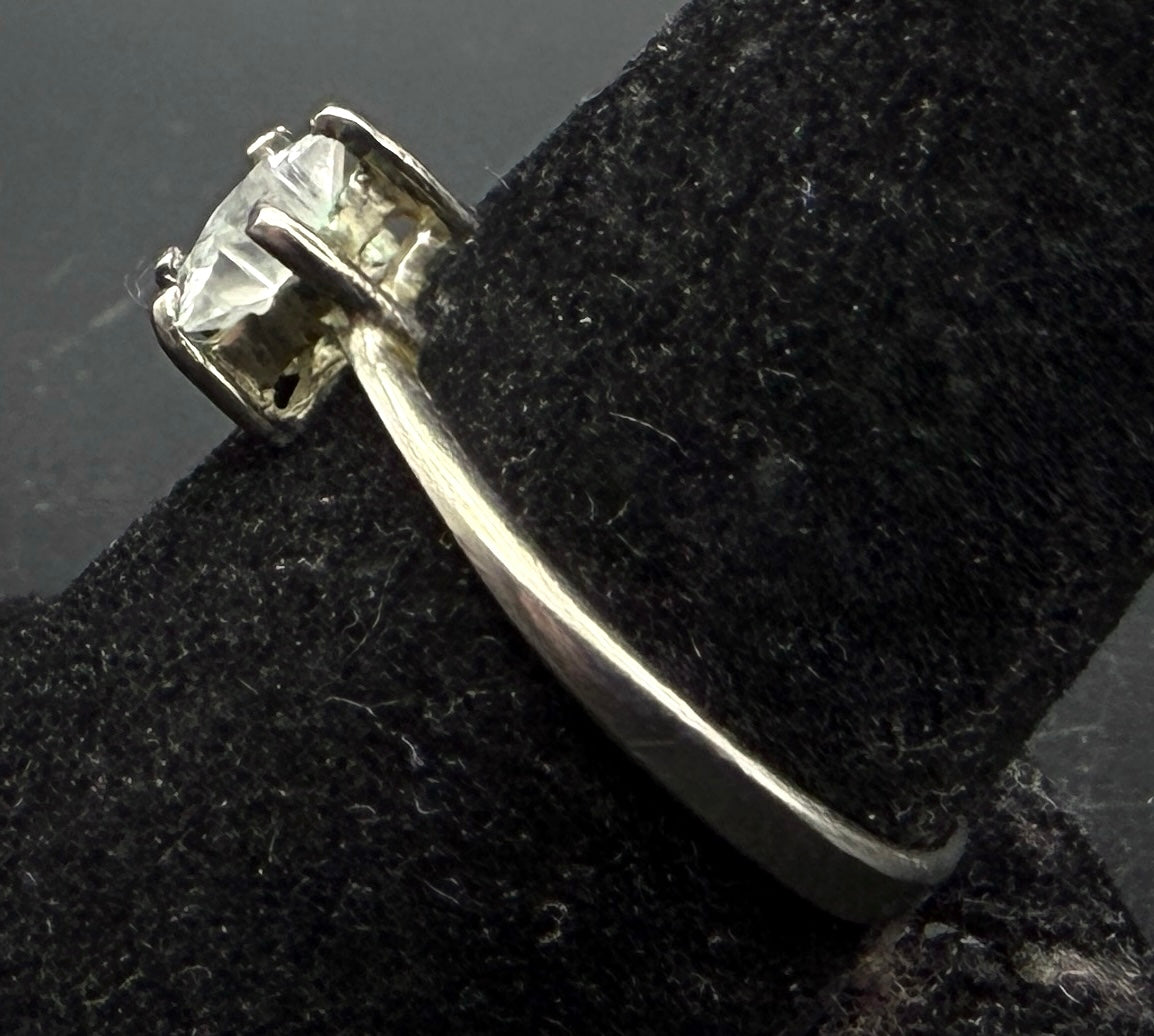 Vintage Star Cut CZ Sterling Silver Ring - Size 9.25