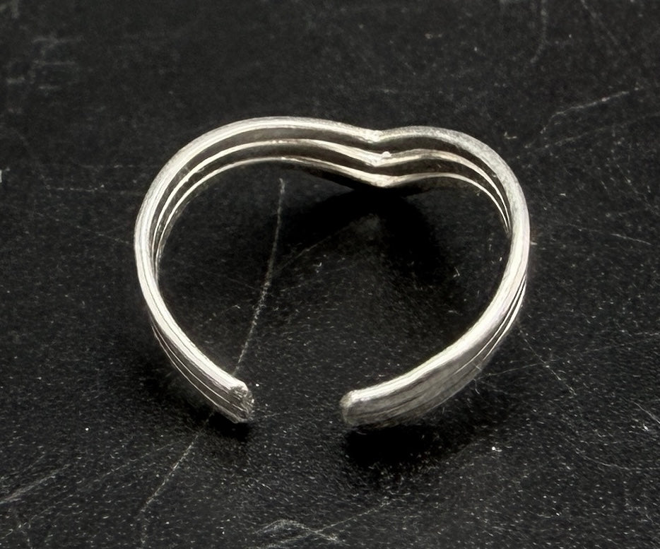 Sterling Silver Adjustable Size Chevron Toe Ring