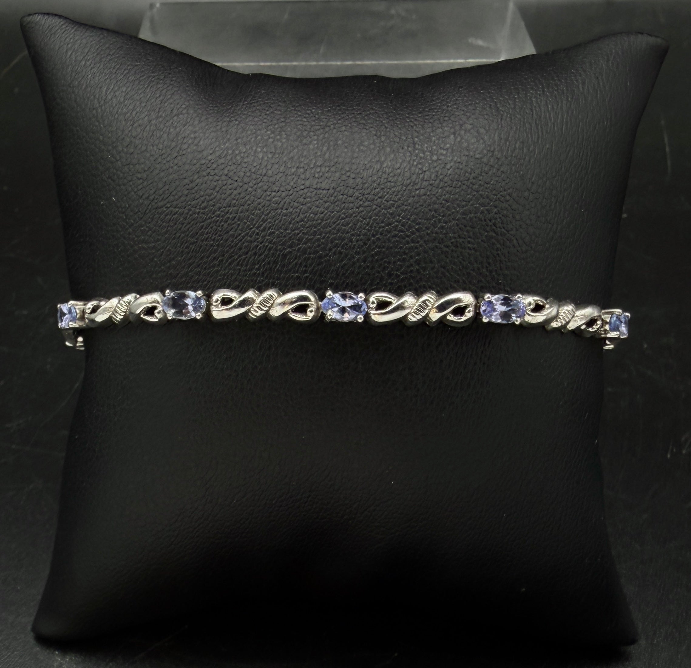 Vintage Tanzanite Sterling Silver Link Bracelet - 7.5"