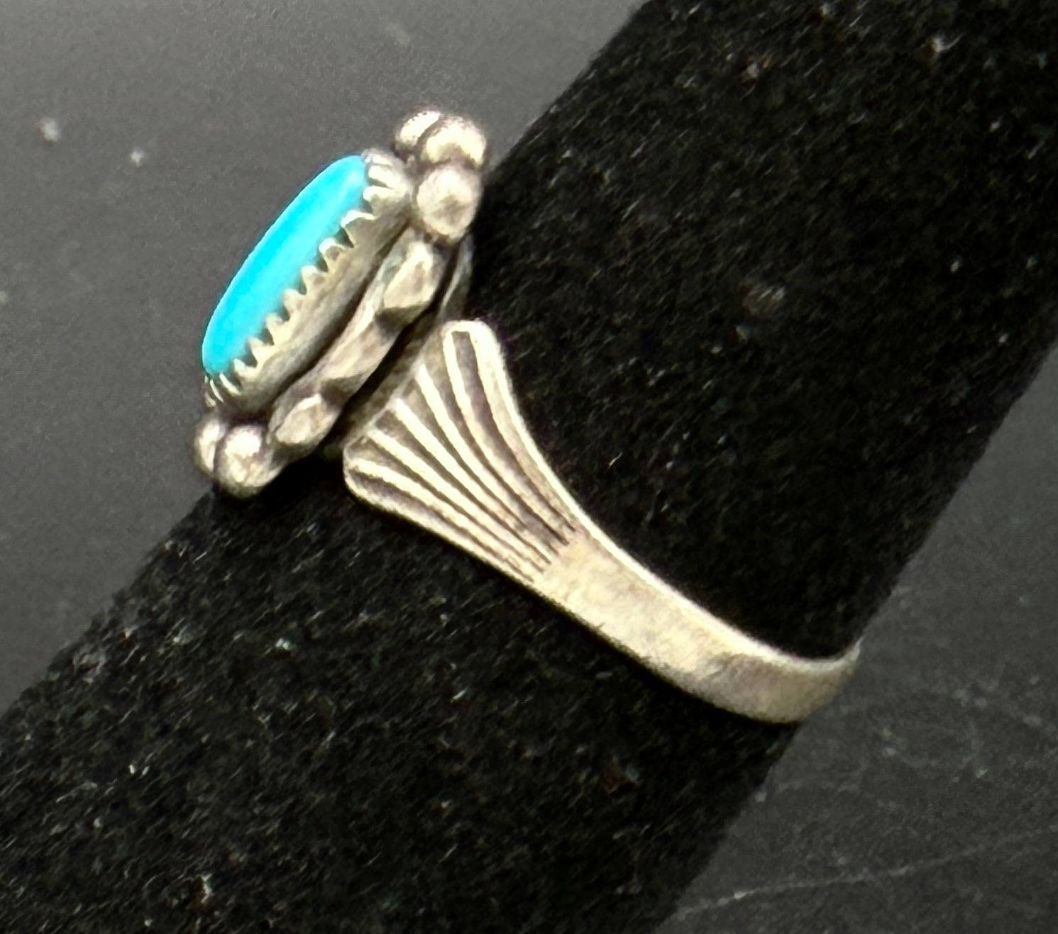 Vintage Turquoise Sterling Silver Spinner Ring - Size 4.25