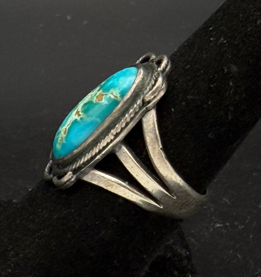 Vintage Handmade Turquoise Sterling Silver Ring - Size 7.25
