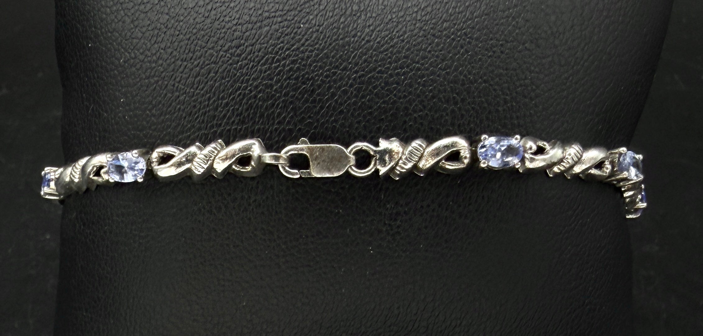 Vintage Tanzanite Sterling Silver Link Bracelet - 7.5"
