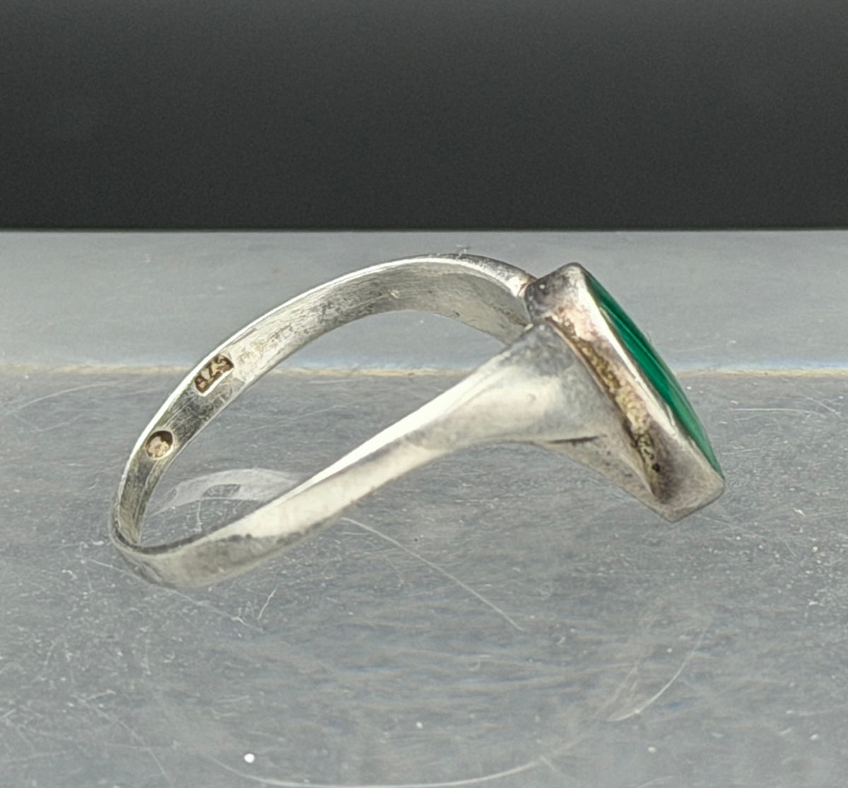 Vintage Malachite Inlaid Sterling Silver Ring - Size 6.5