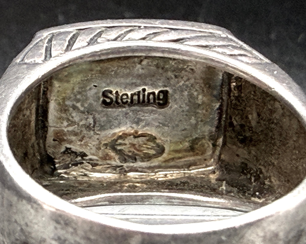 Vintage Handcrafted Sterling Silver Inlaid Pueblo "Storyteller" Ring - Size 10.75
