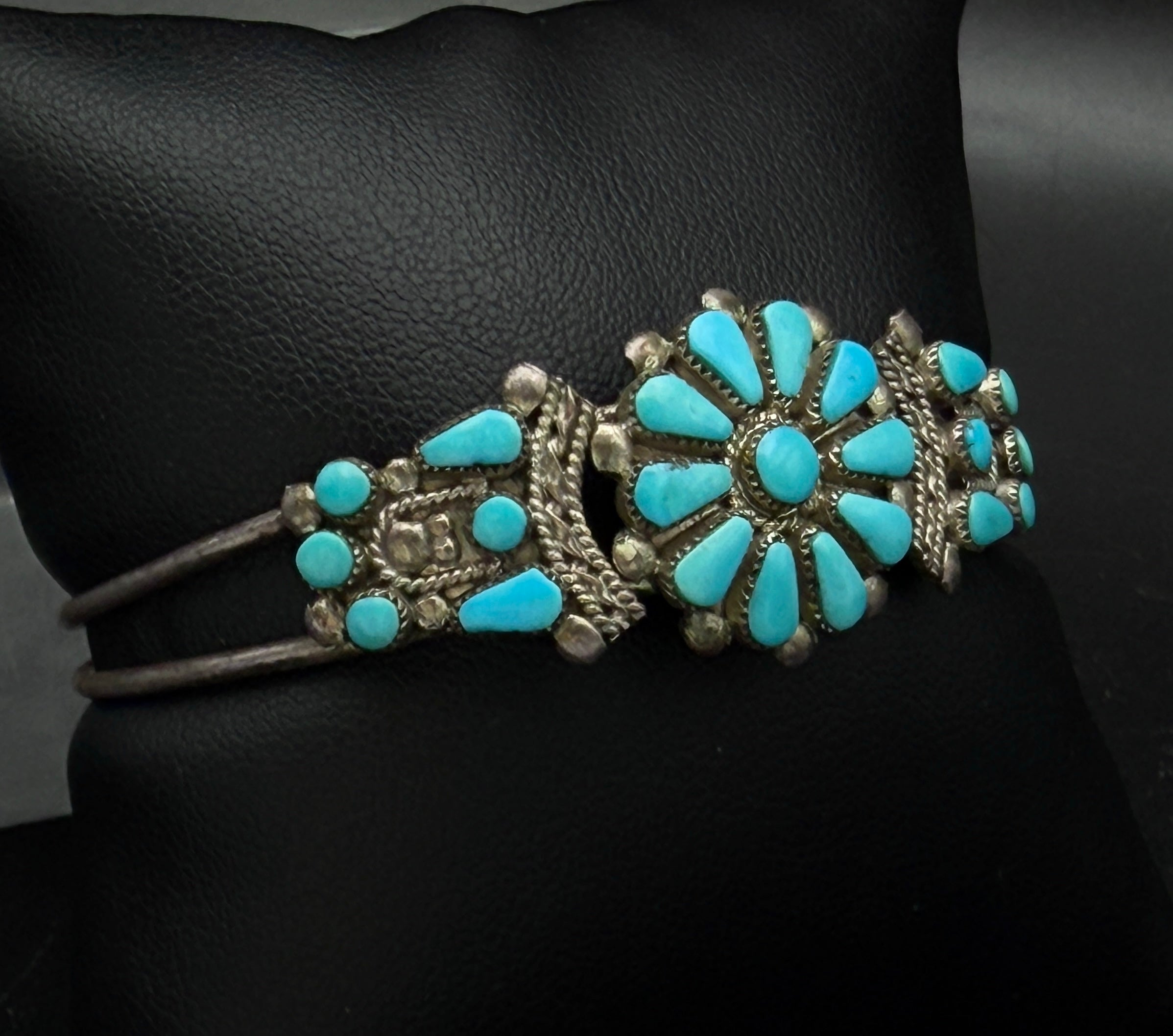 Vintage Handmade Zuni Floral Petit Point Turquoise Sterling Silver Cuff Bracelet