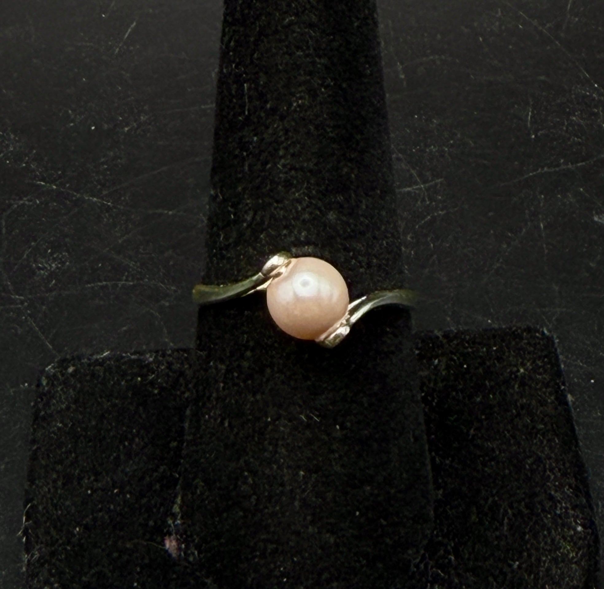 Vintage Sterling Silver Pink Faux Pearl Ring - Size 8.25