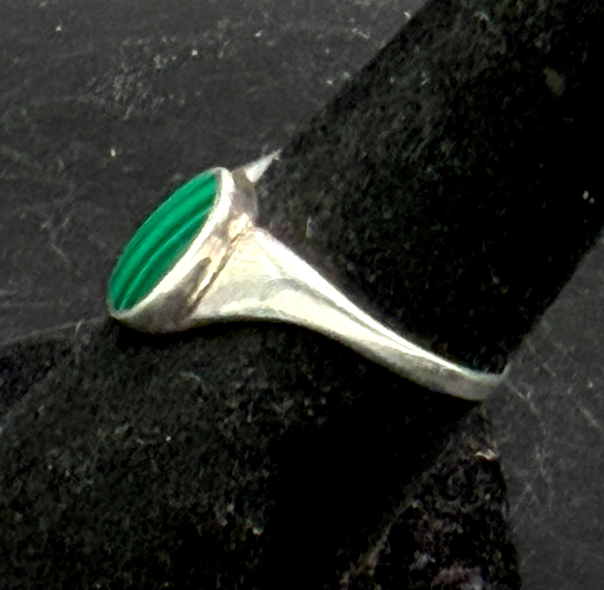 Vintage Malachite Inlaid Sterling Silver Ring - Size 6.5