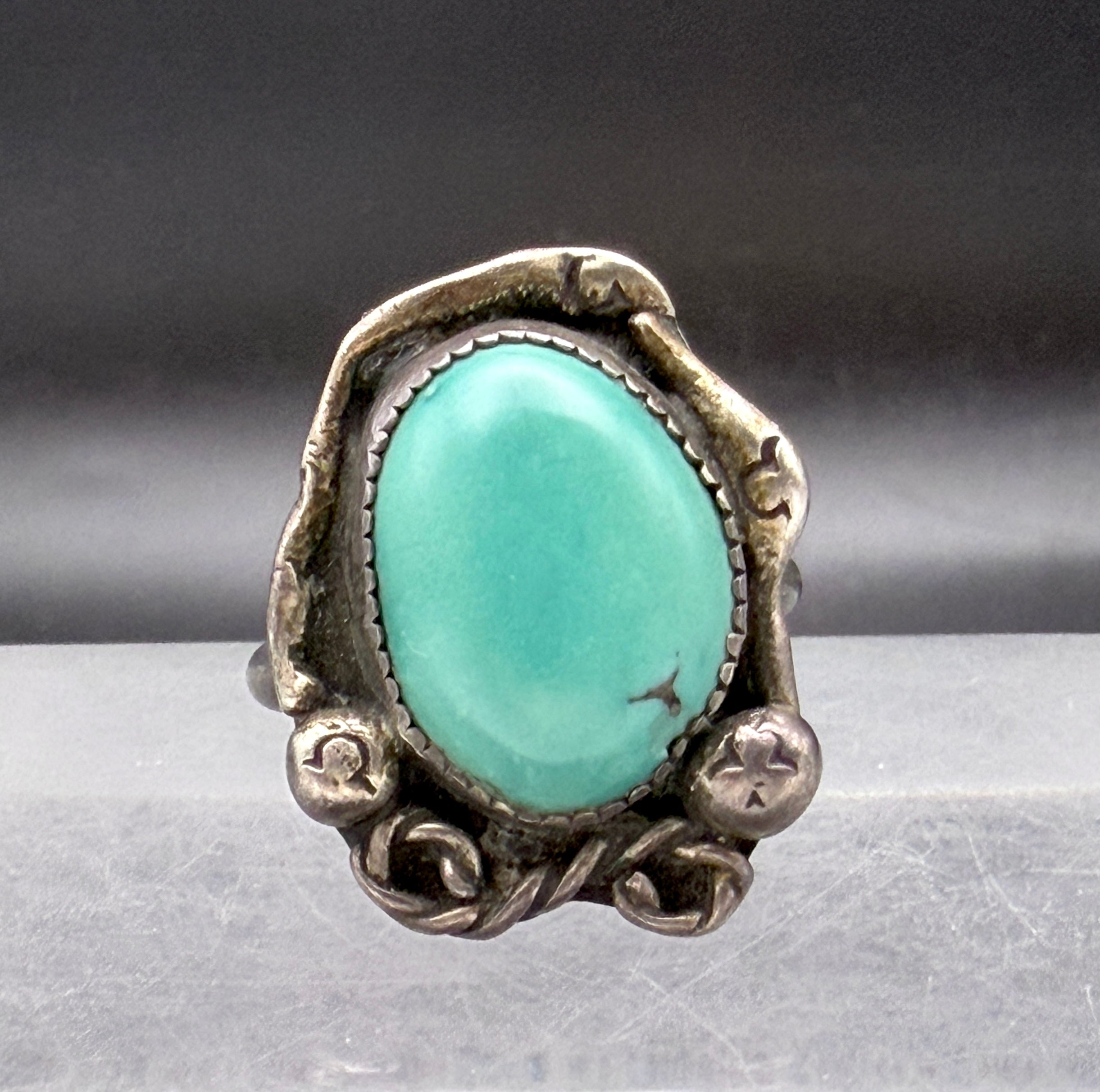 Vintage Handmade Green Turquoise Sterling Silver Abstract Ring - Size 8.5
