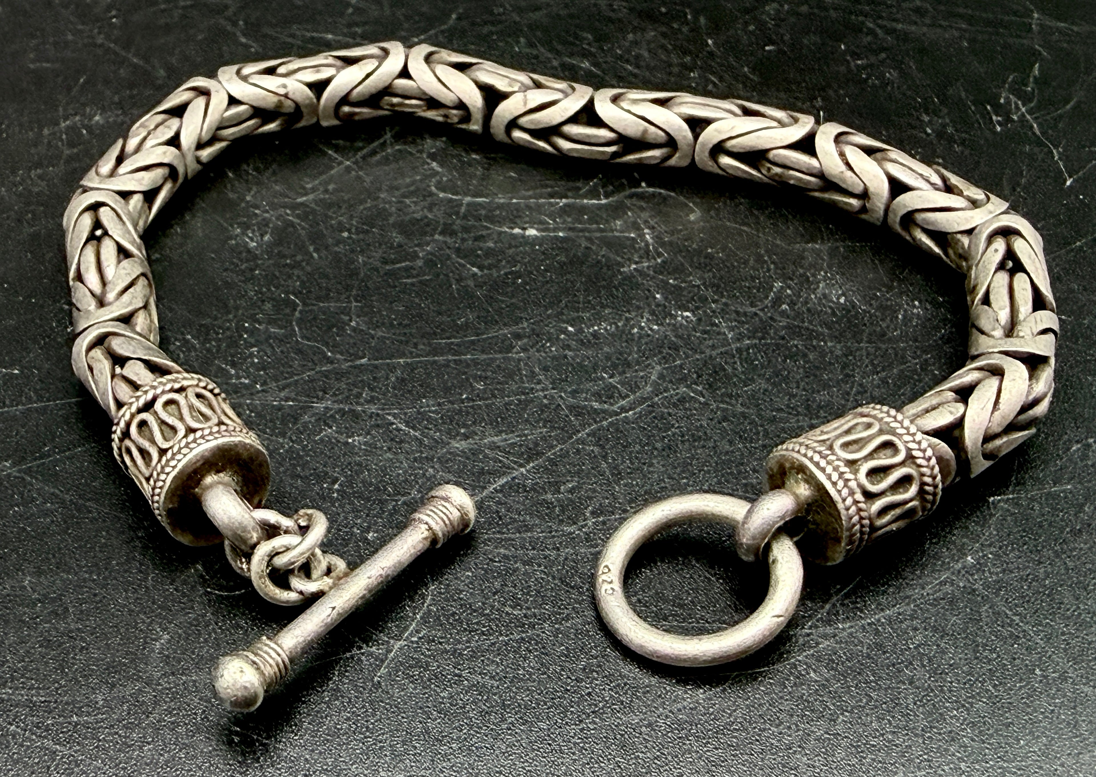 Vintage Handmade HEAVY Sterling Silver Byazantine Link Bracelet - 9"